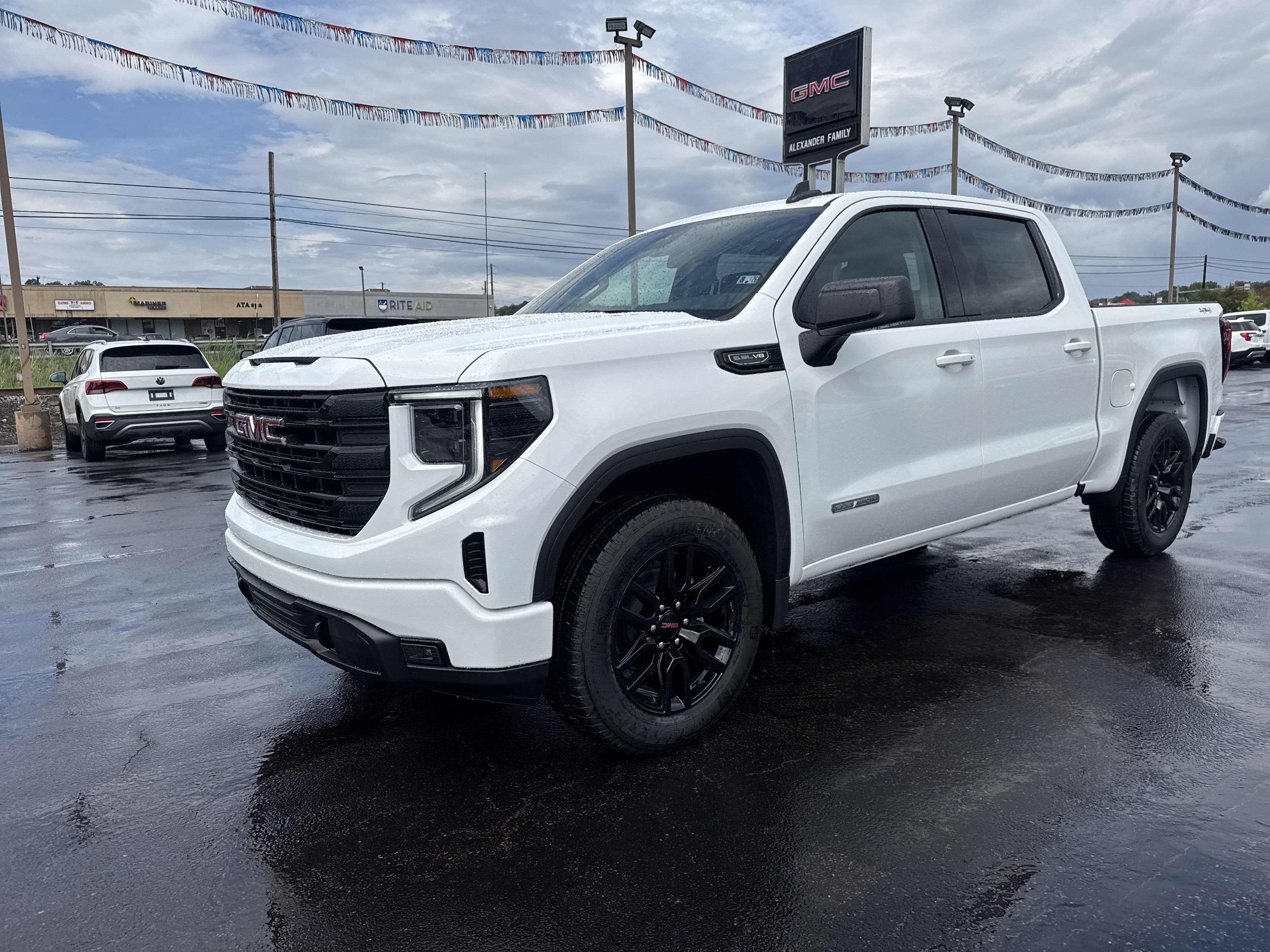 2026 GMC Sierra 1500 Elevation