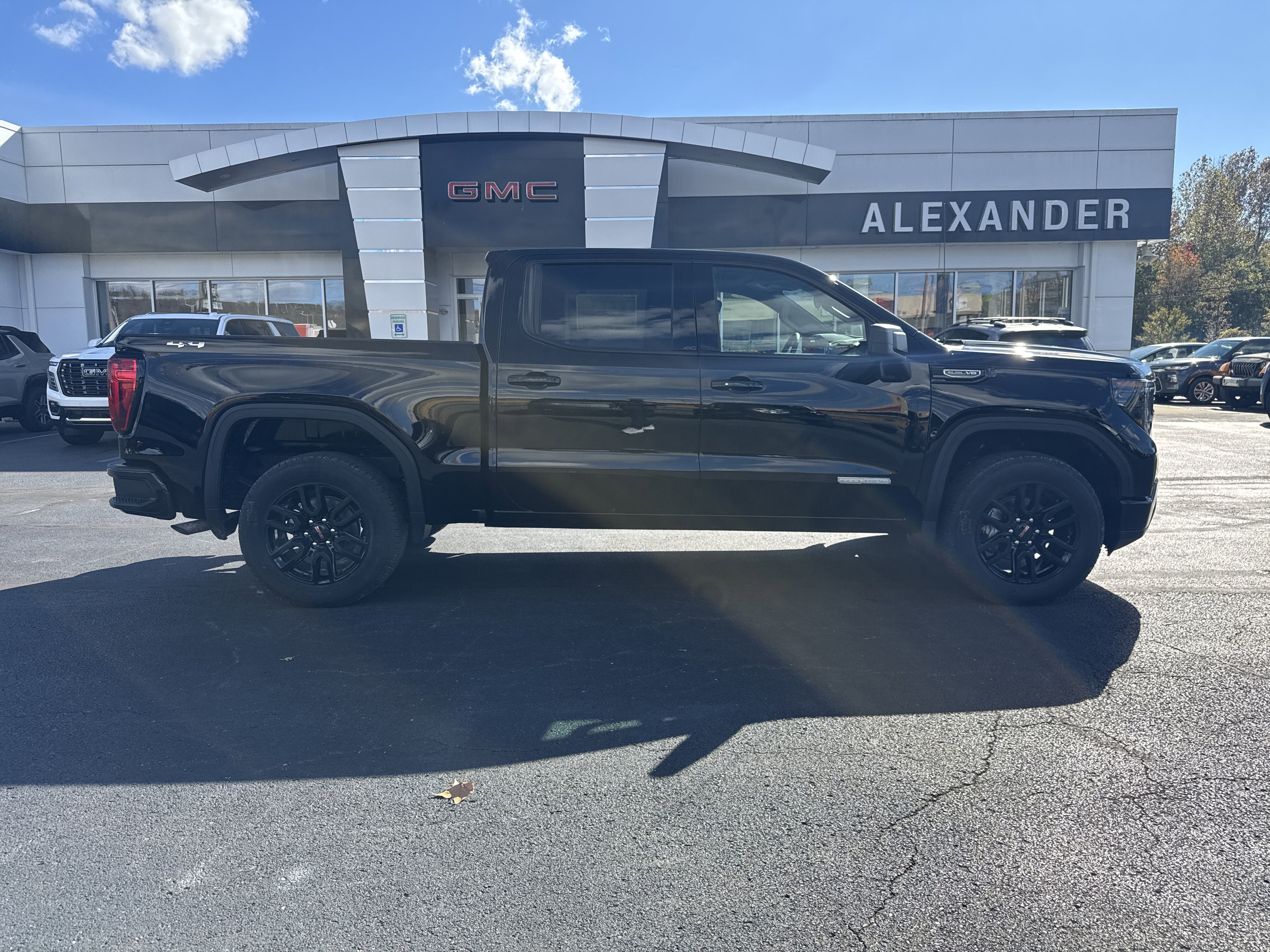 2026 GMC Sierra 1500 Elevation