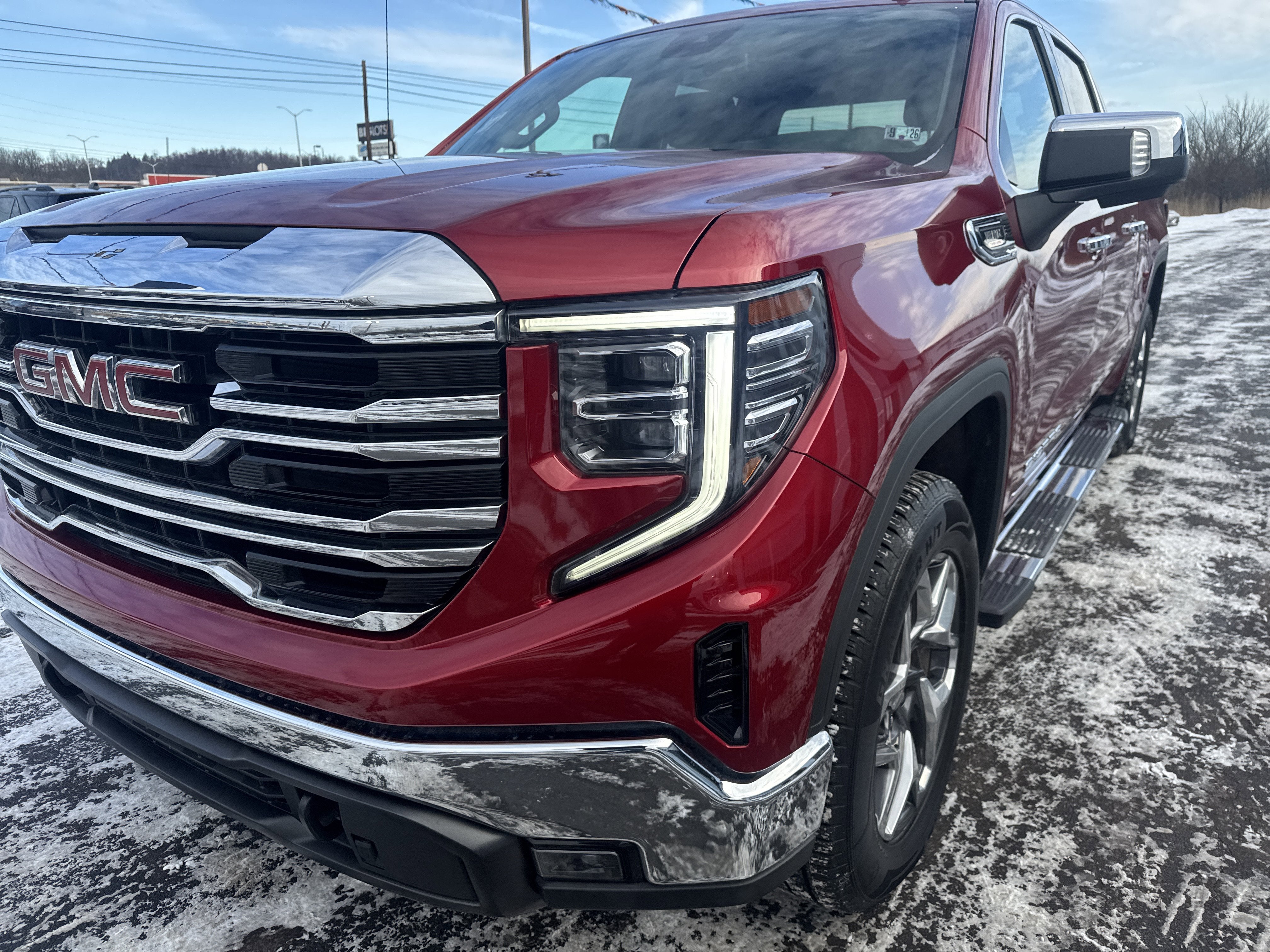 2023 GMC Sierra 1500 SLT
