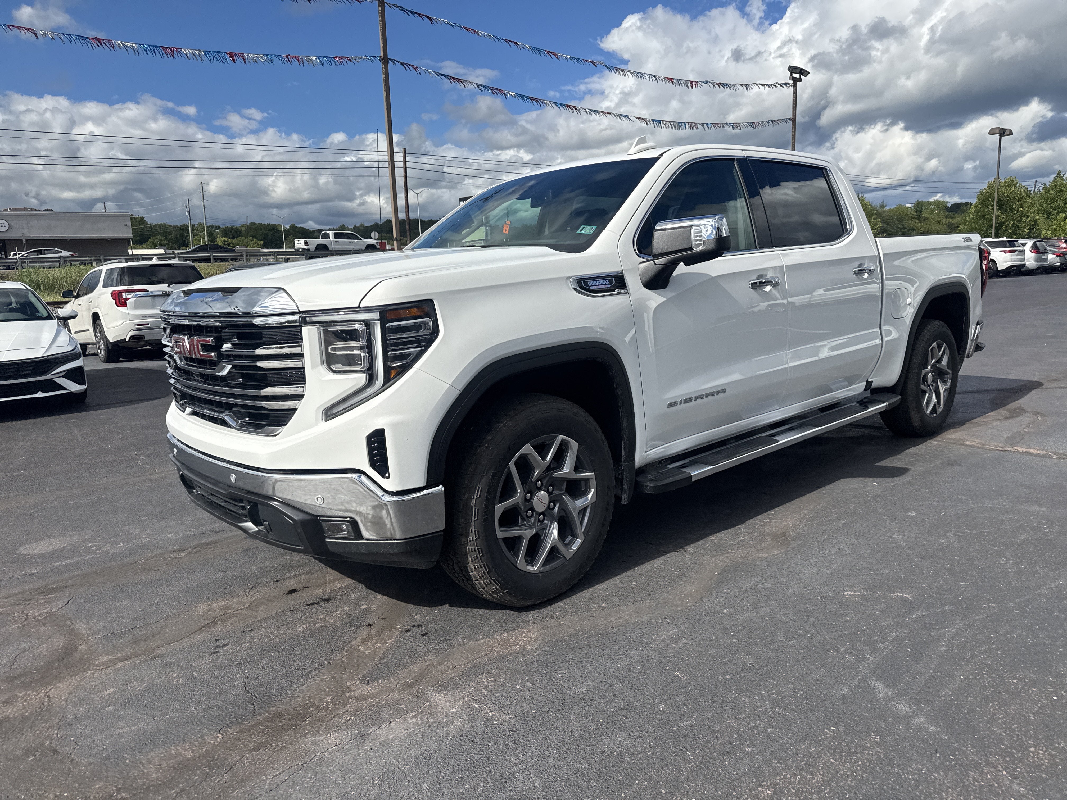 2026 GMC Sierra 1500 SLT