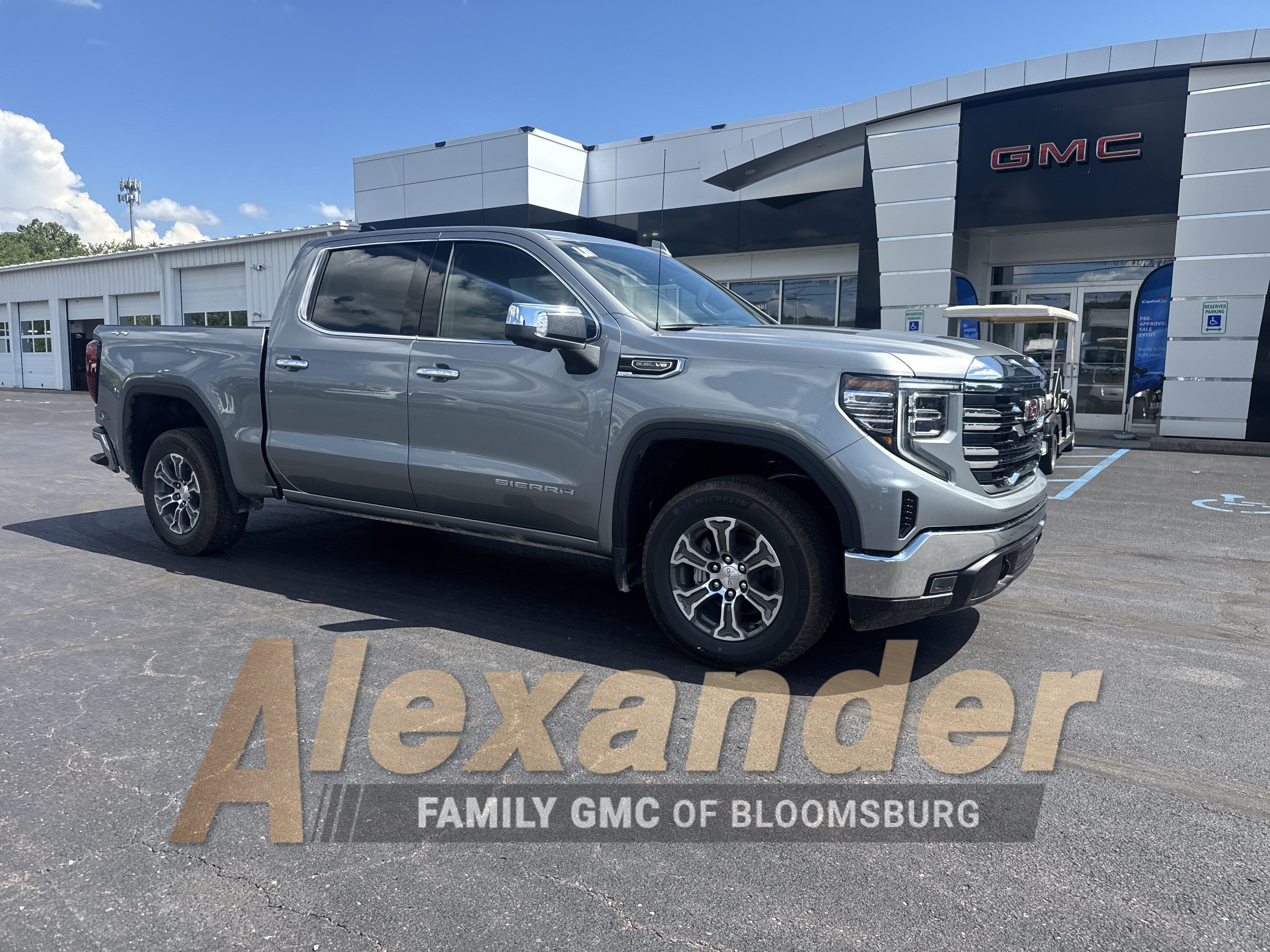 2026 GMC Sierra 1500 SLT