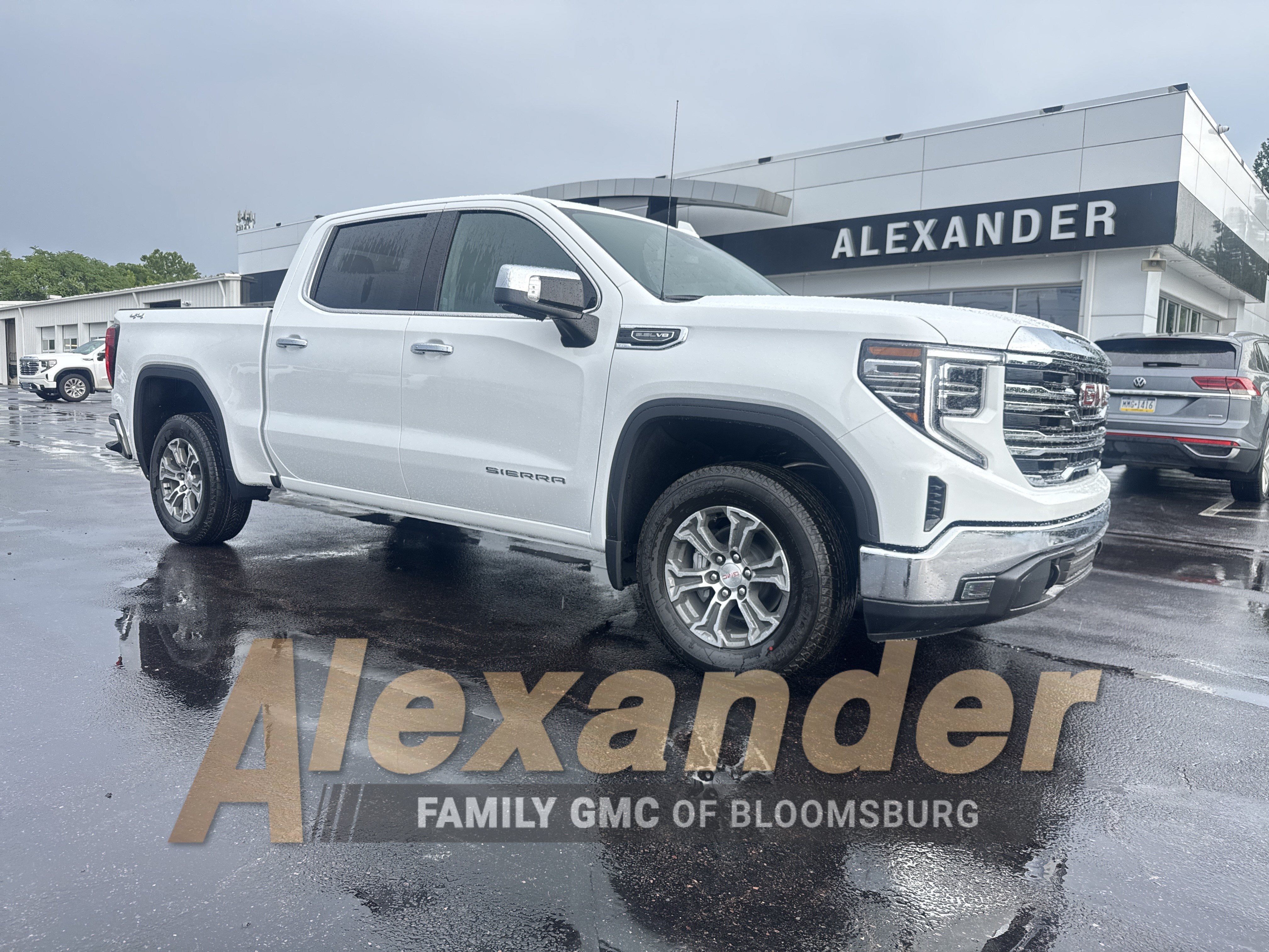 2026 GMC Sierra 1500 SLT