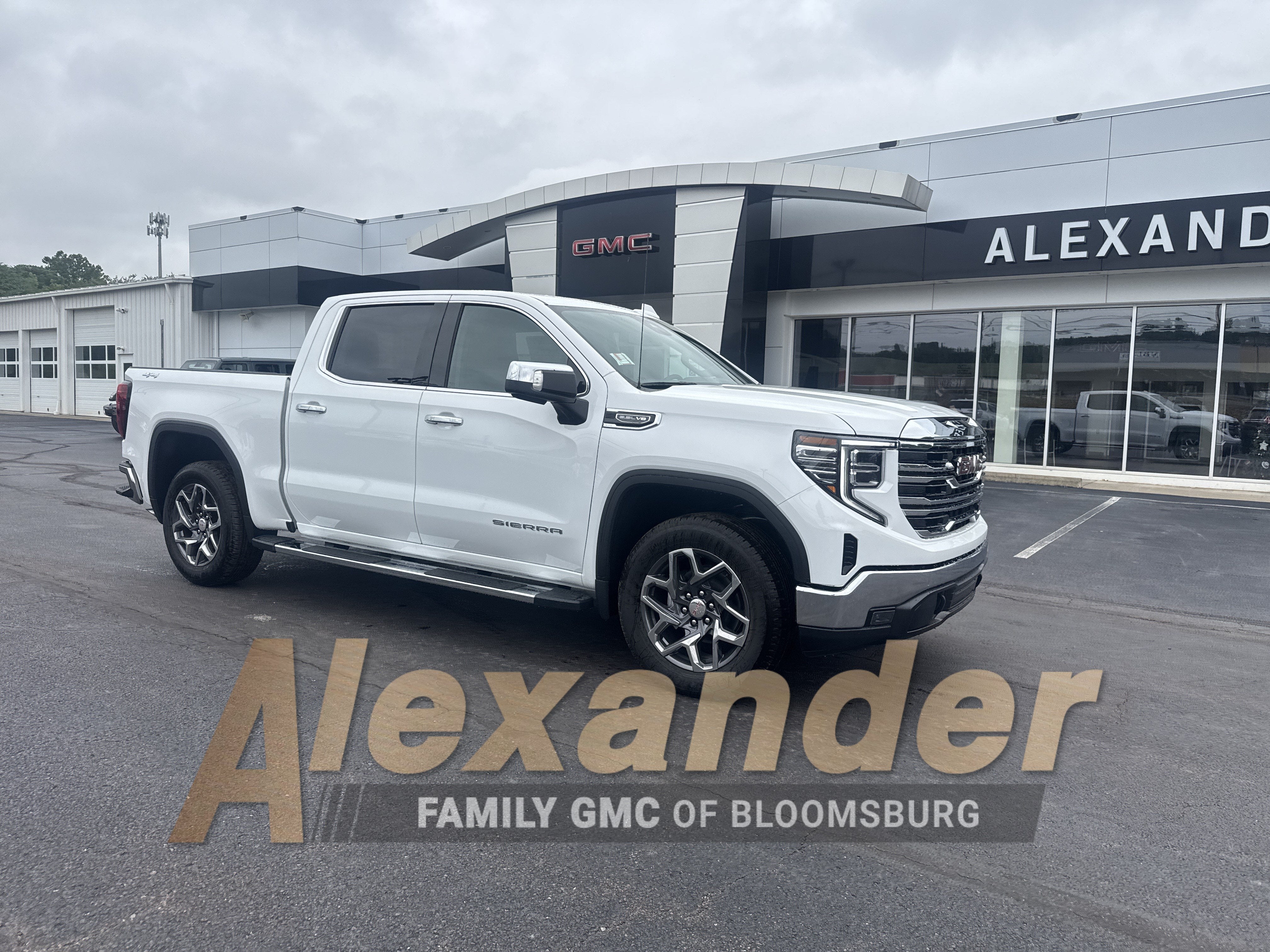 2026 GMC Sierra 1500 SLT