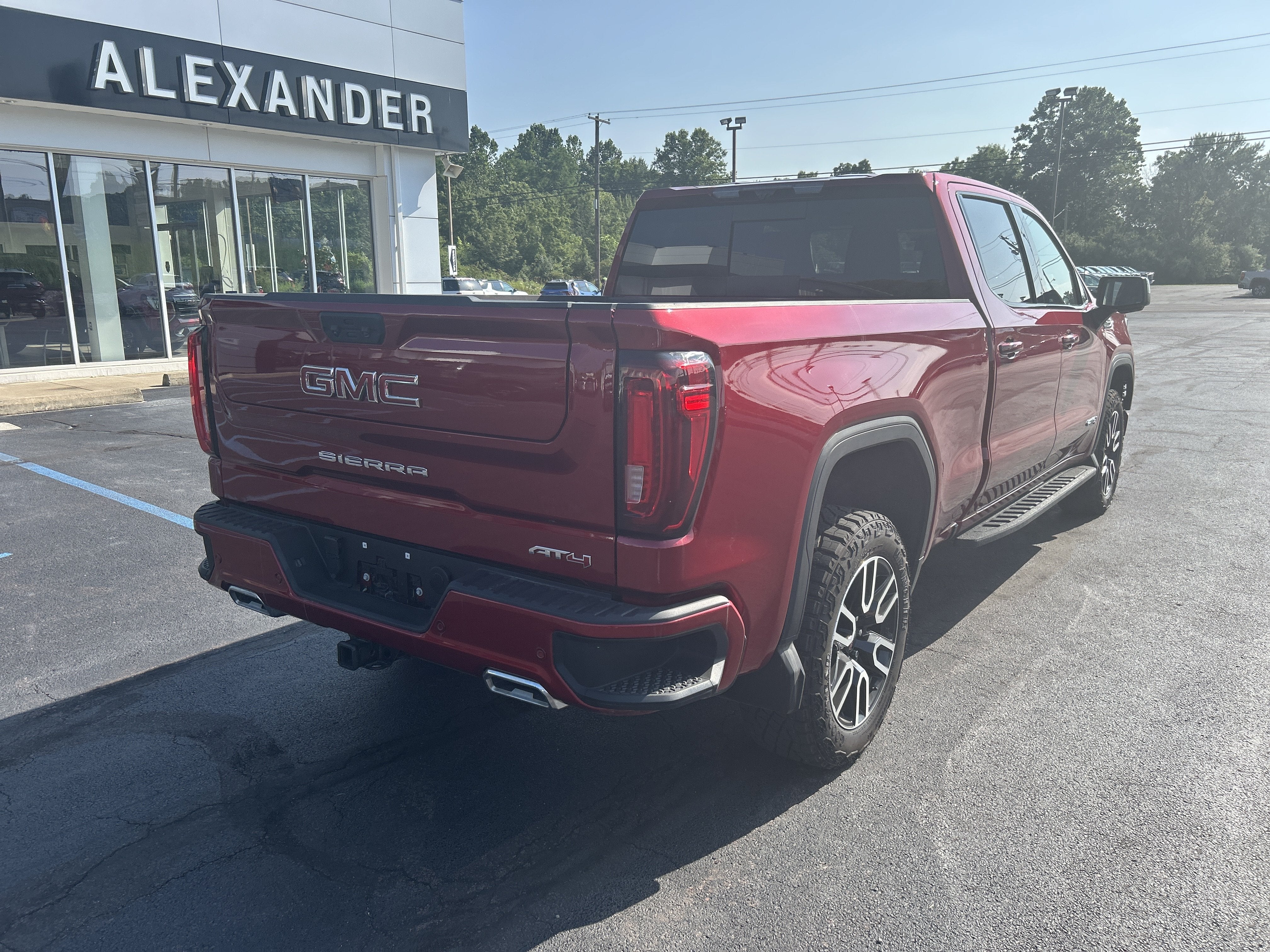 2024 GMC Sierra 1500 AT4