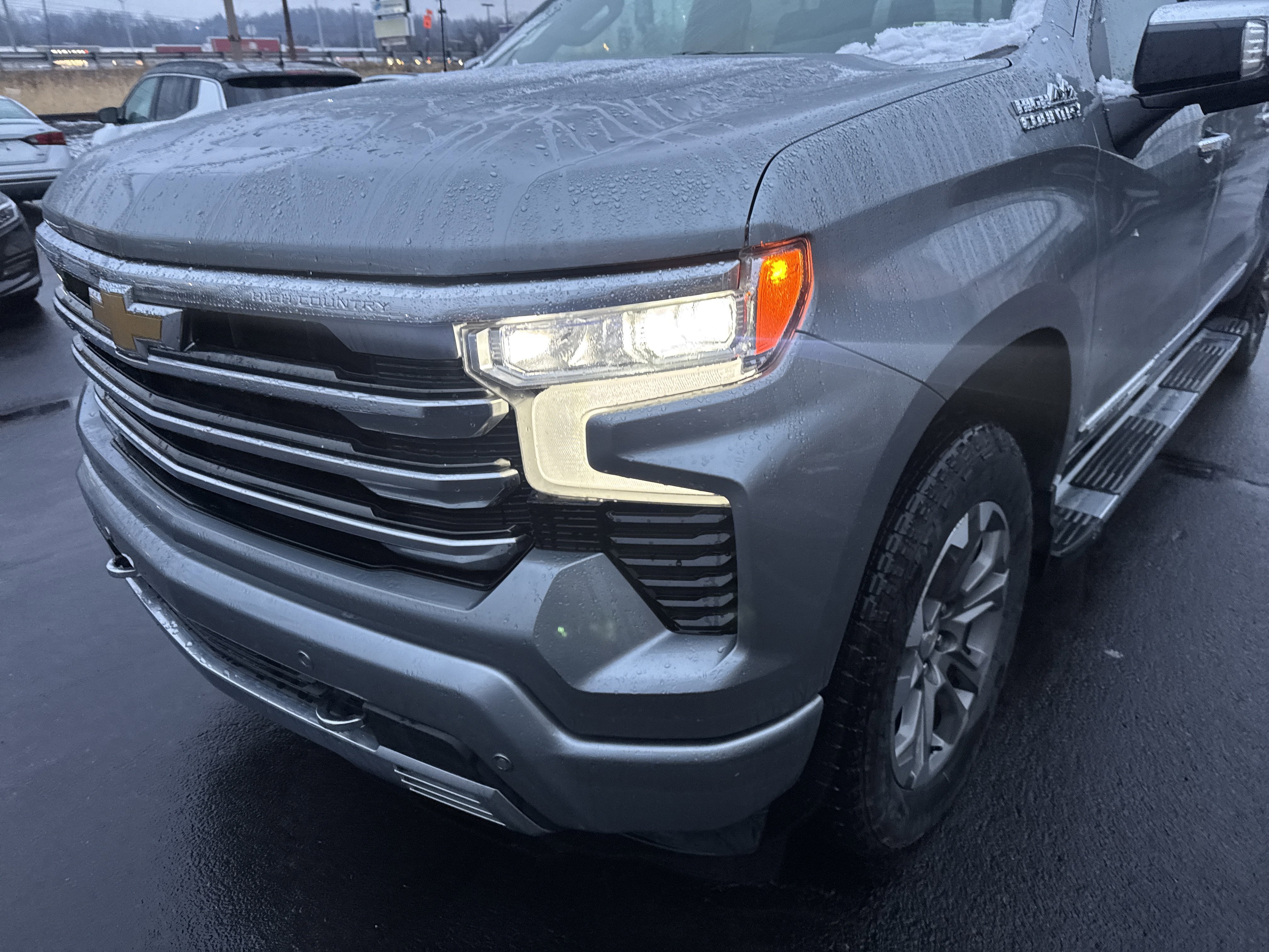 2023 Chevrolet Silverado 1500 High Country