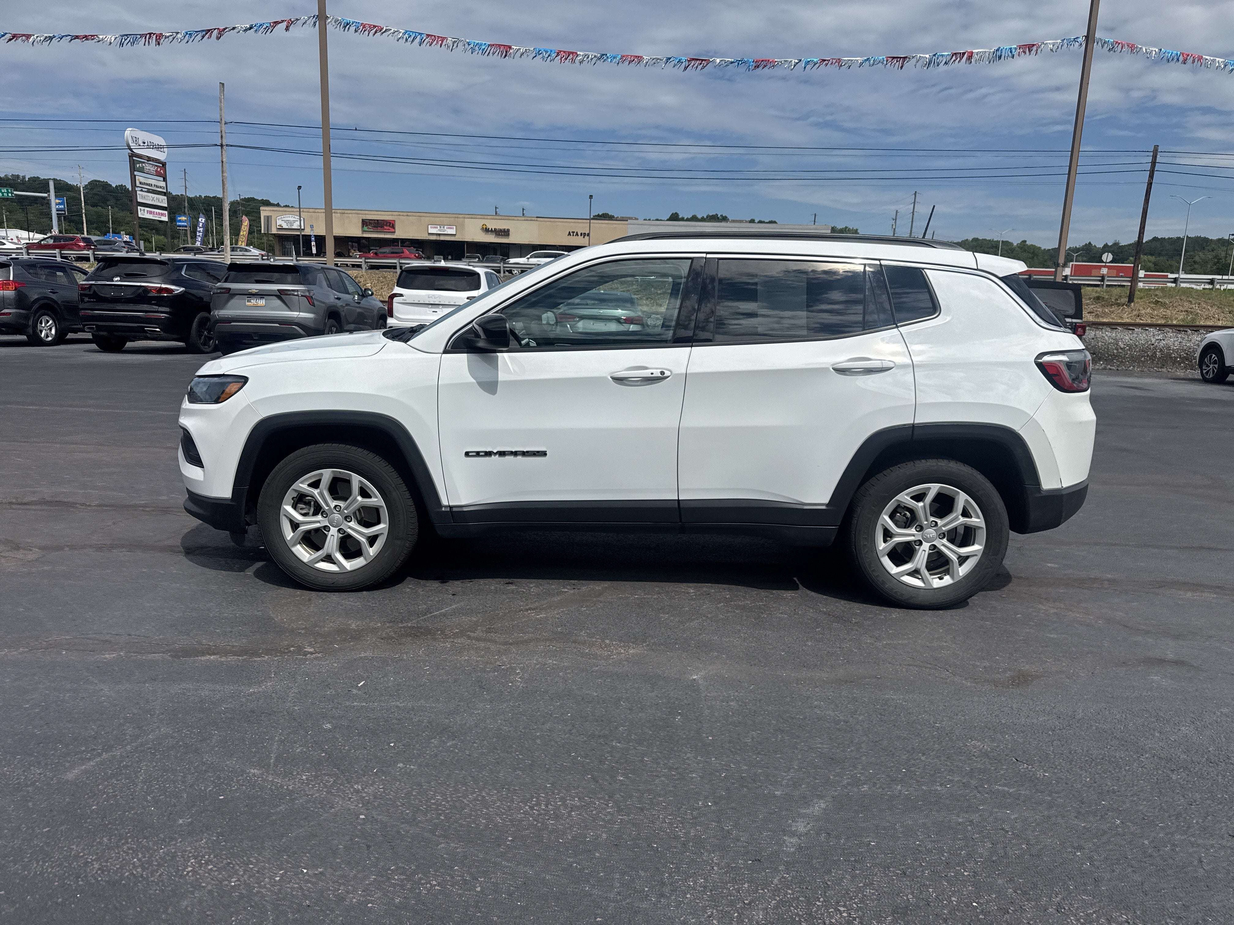 2024 Jeep Compass Latitude
