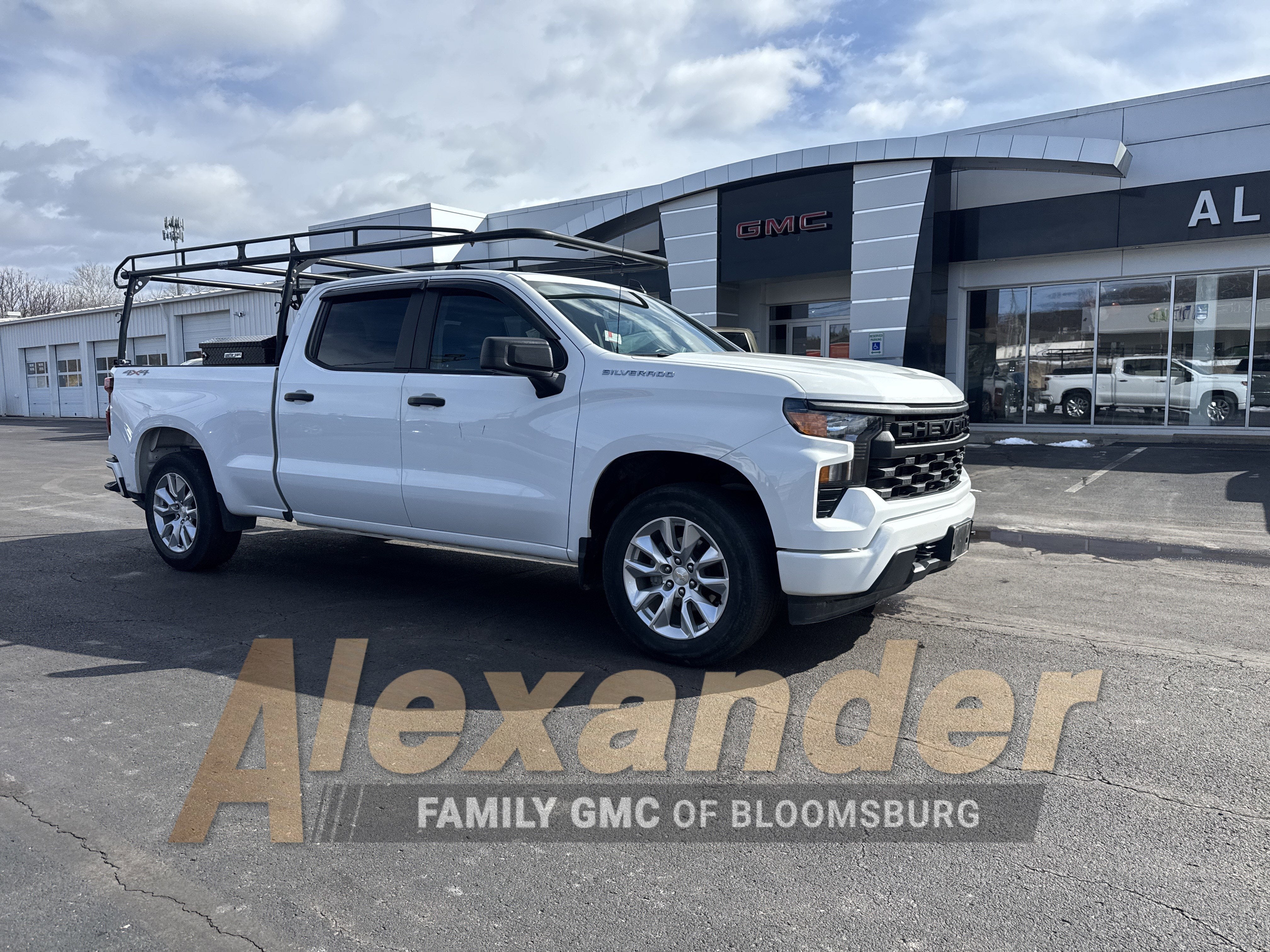 2023 Chevrolet Silverado 1500 Custom