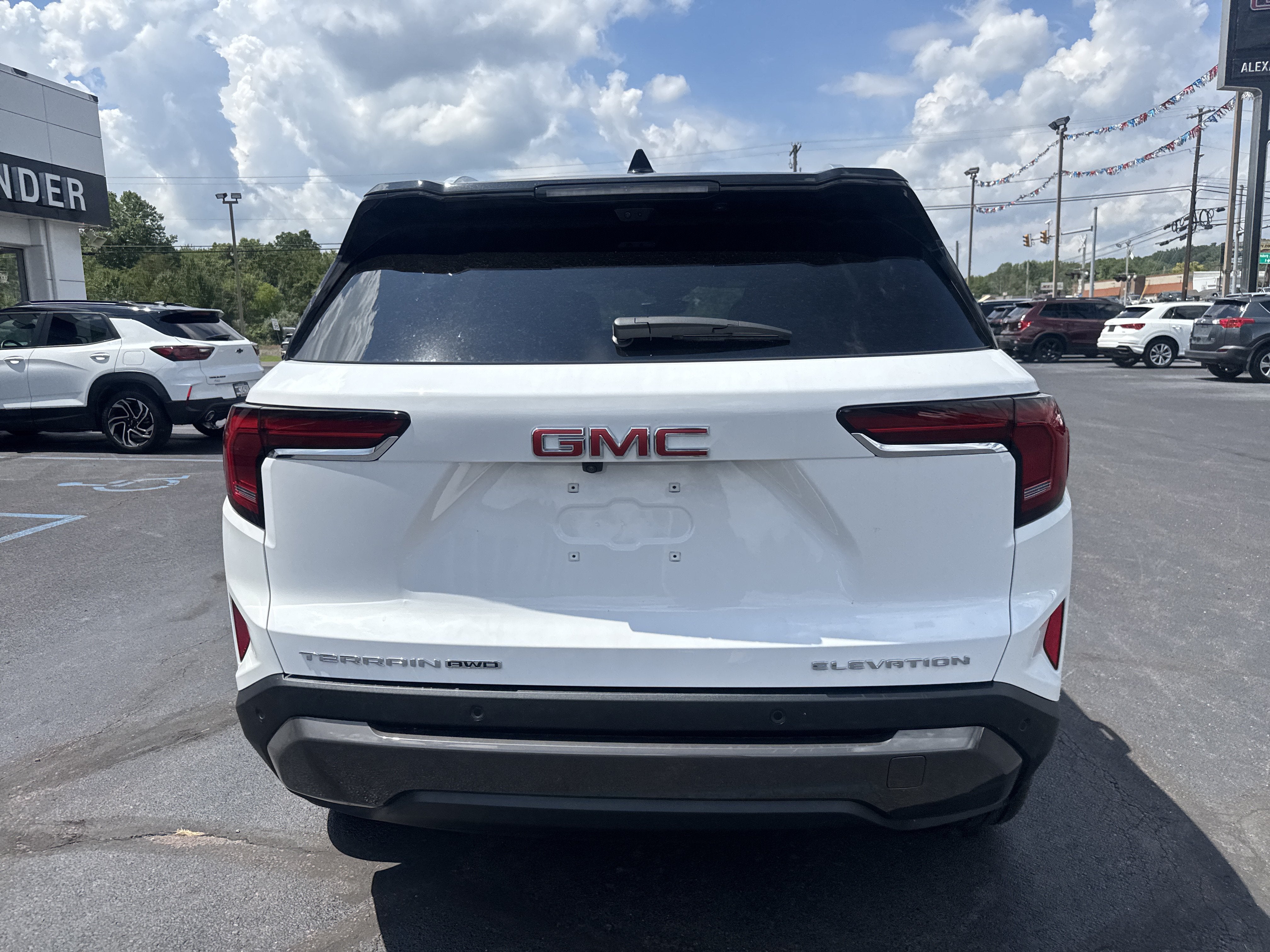 2027 GMC Terrain Elevation