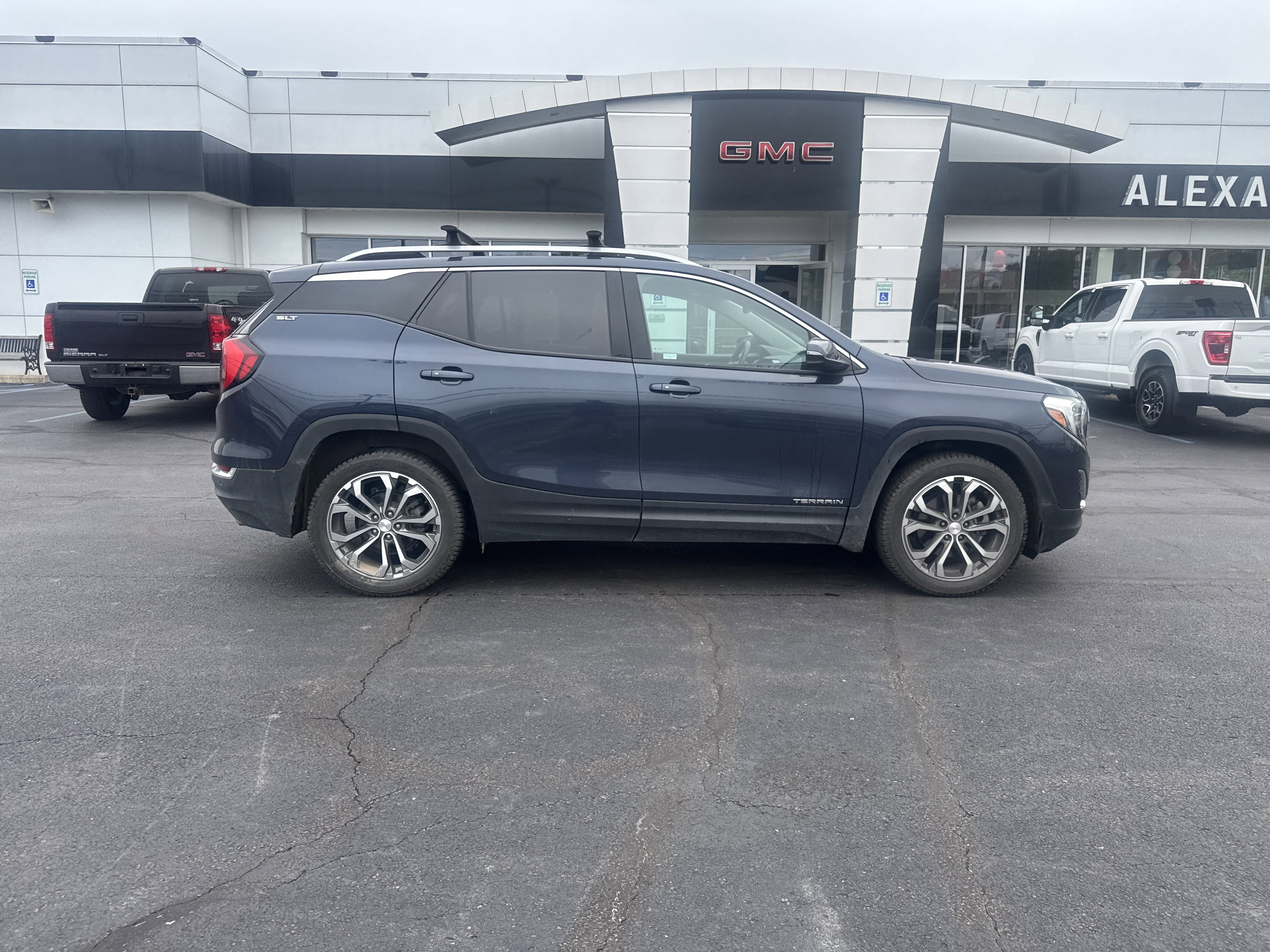 Used 2018 GMC Terrain SLT with VIN 3GKALVEX2JL320301 for sale in Bloomsburg, PA