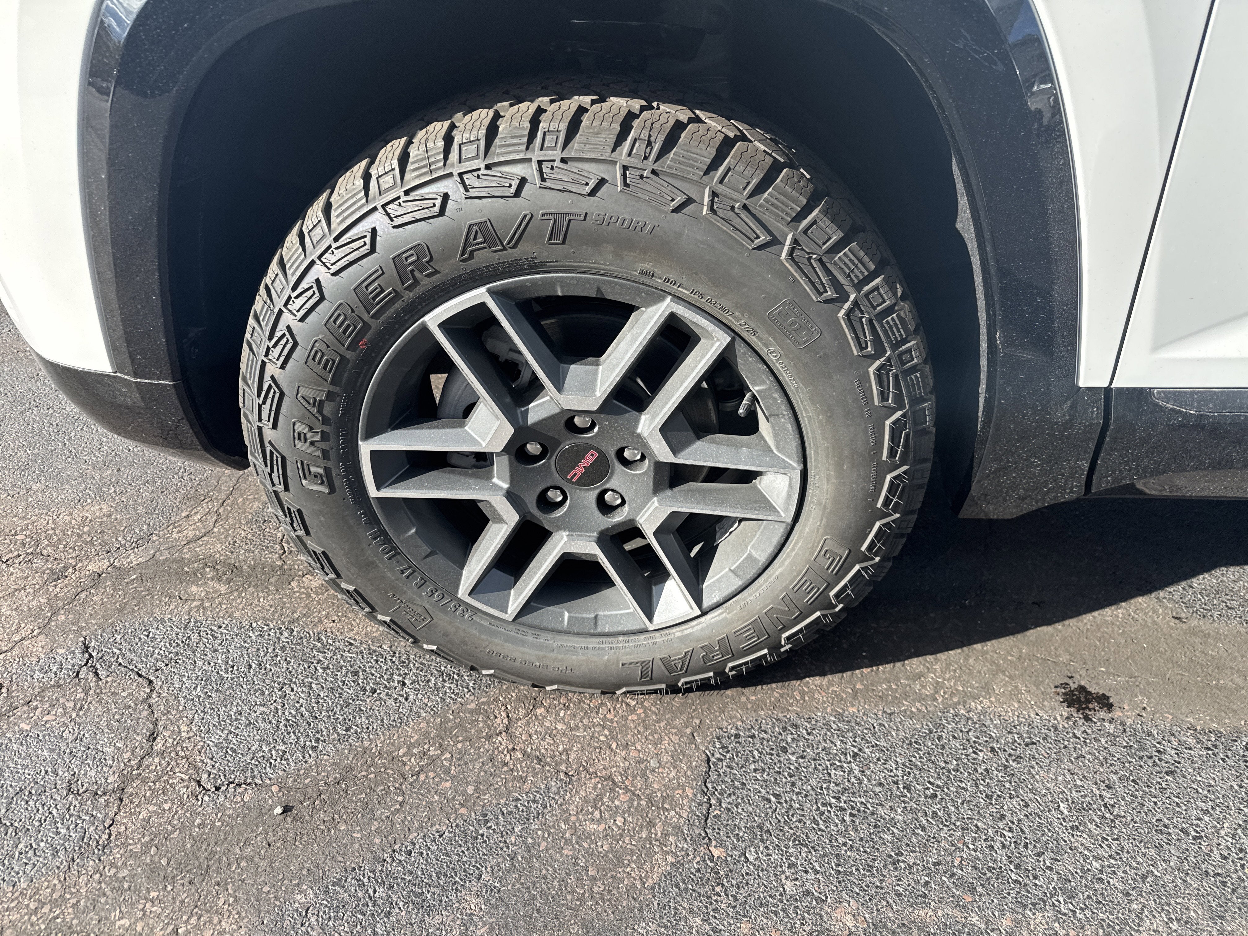 2026 GMC Terrain AT4