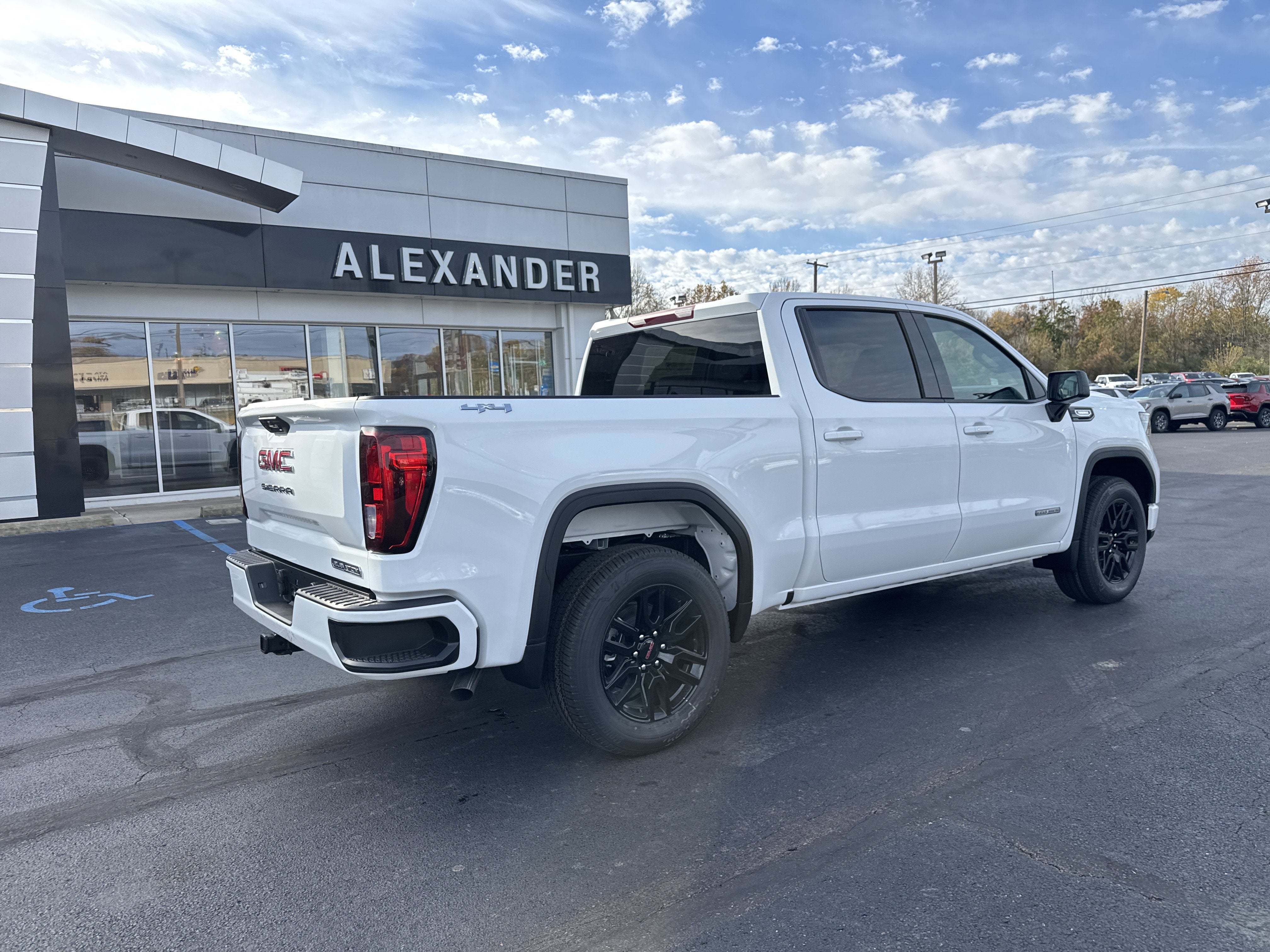 2026 GMC Sierra 1500 Elevation