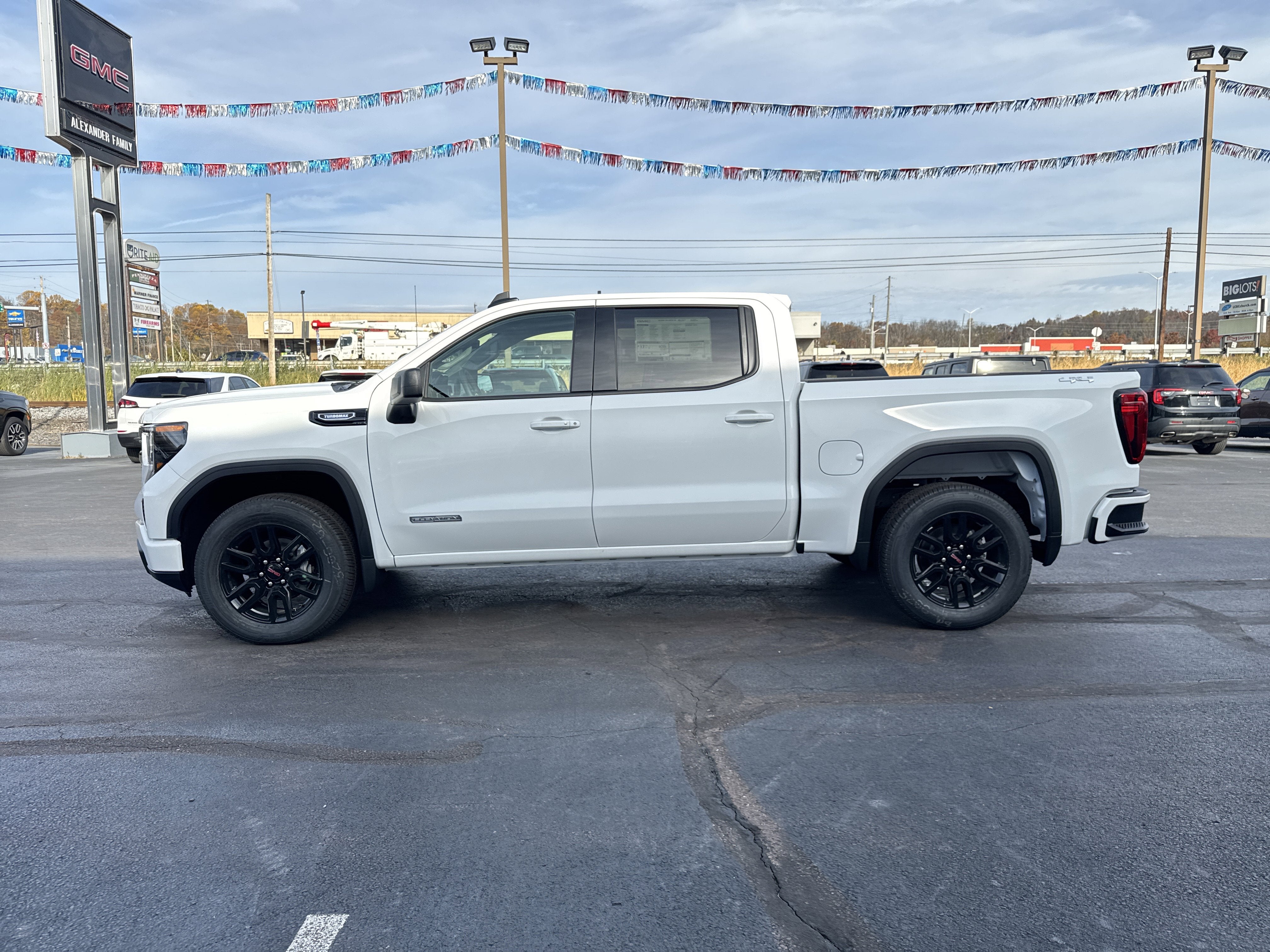 2026 GMC Sierra 1500 Elevation