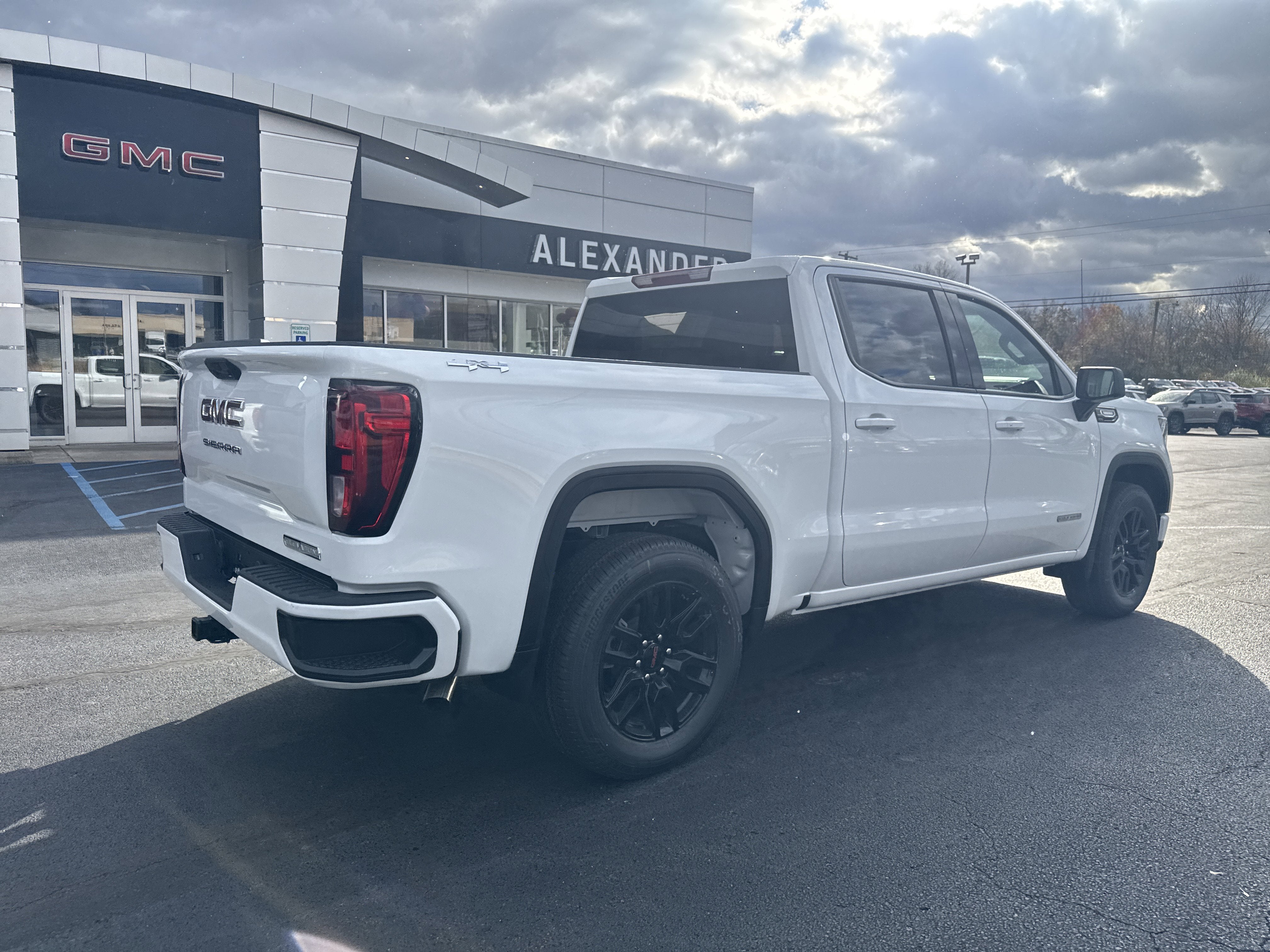 2026 GMC Sierra 1500 Elevation