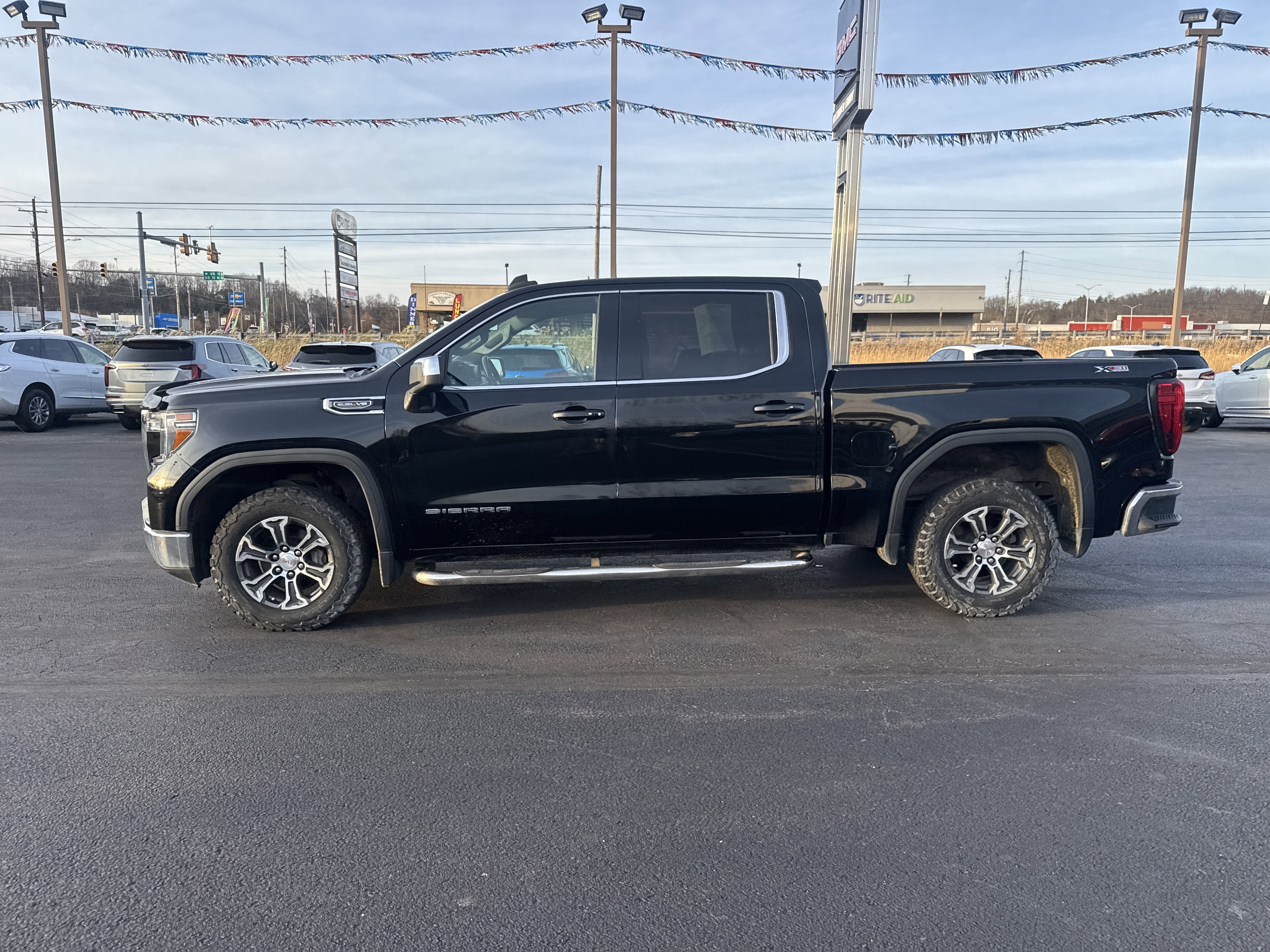 2019 GMC Sierra 1500 SLE