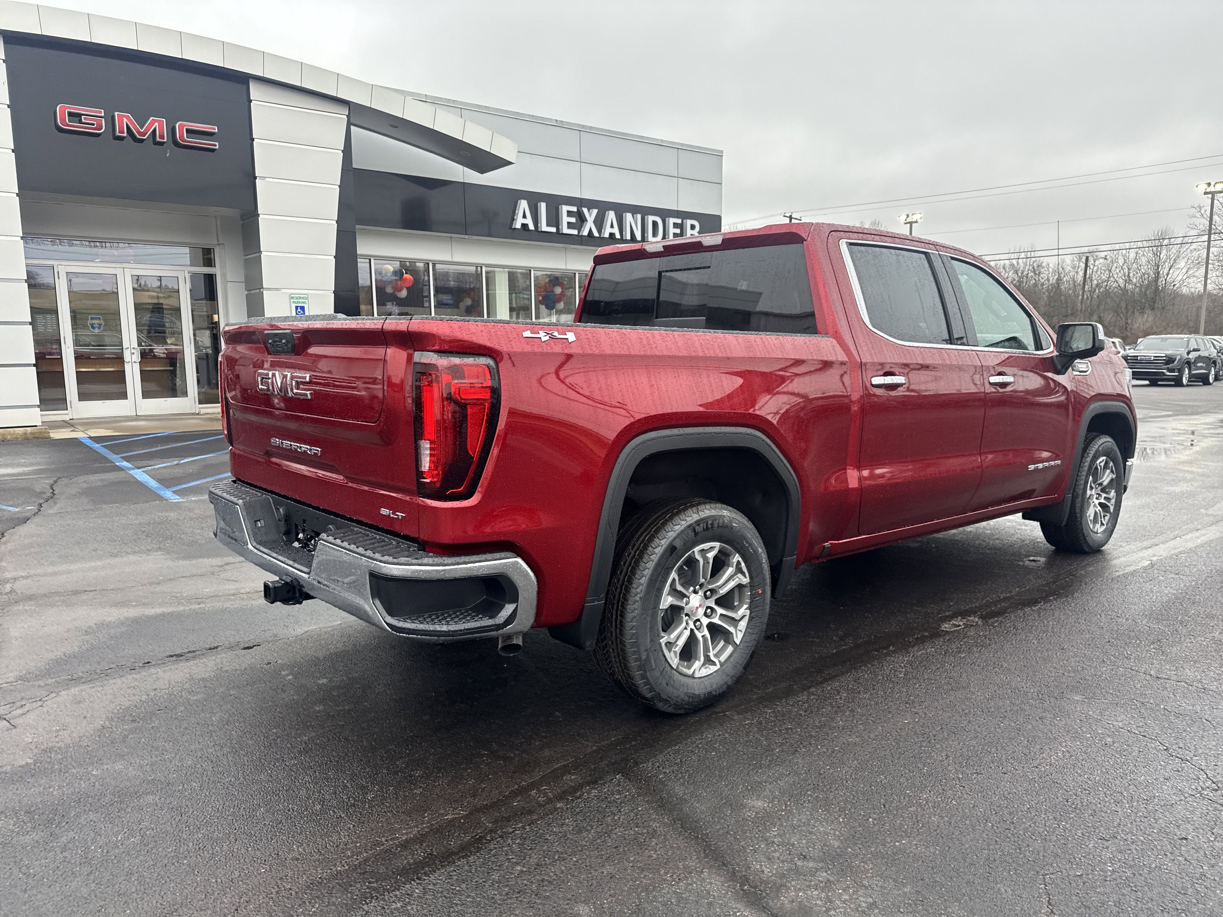 2026 GMC Sierra 1500 SLT