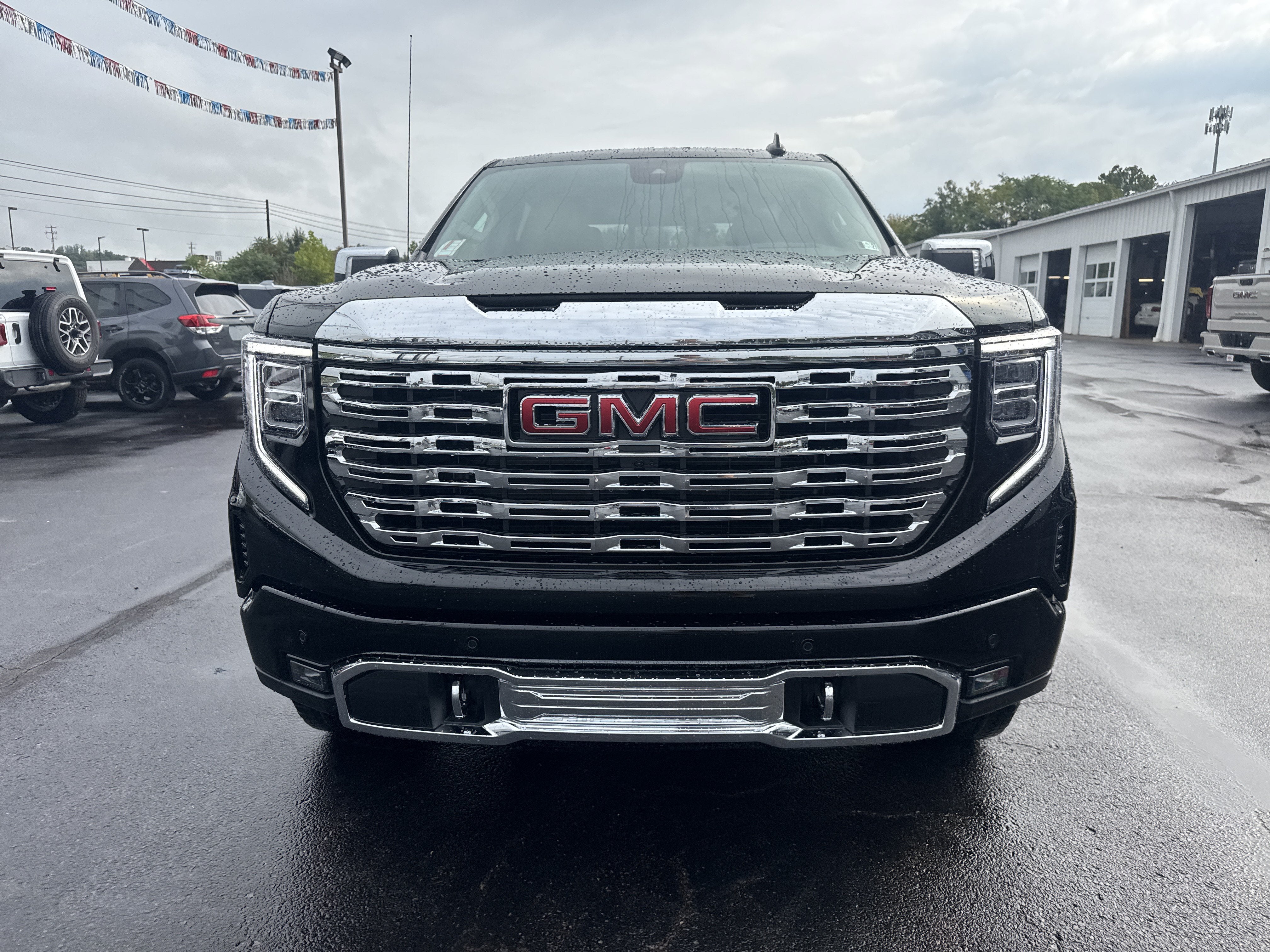2026 GMC Sierra 1500 Denali - Photo 9
