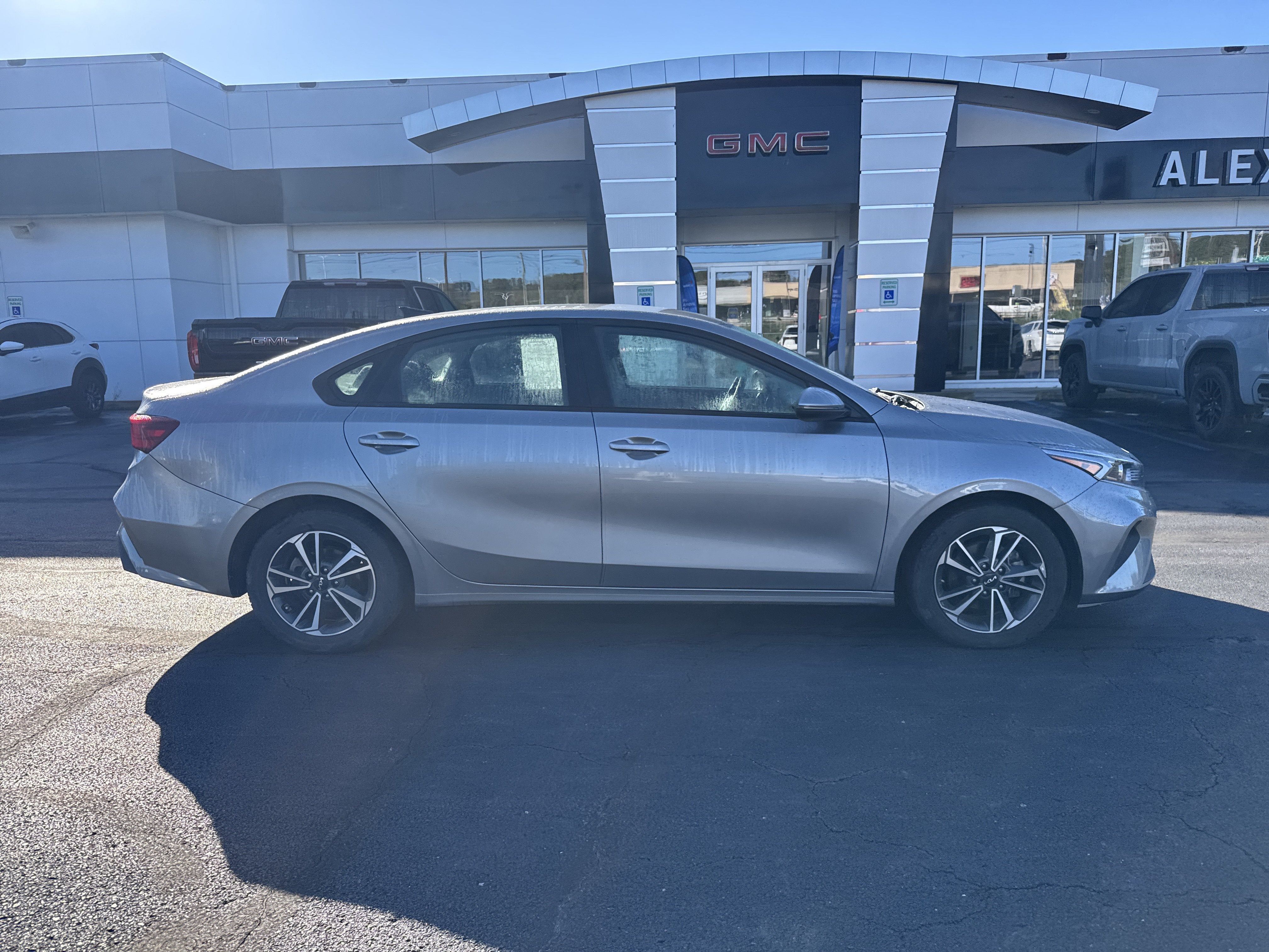 Used 2023 Kia Forte LXS with VIN 3KPF24AD8PE593170 for sale in Bloomsburg, PA