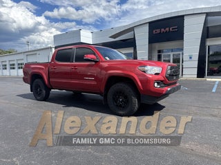 2022 Toyota Tacoma 4WD SR