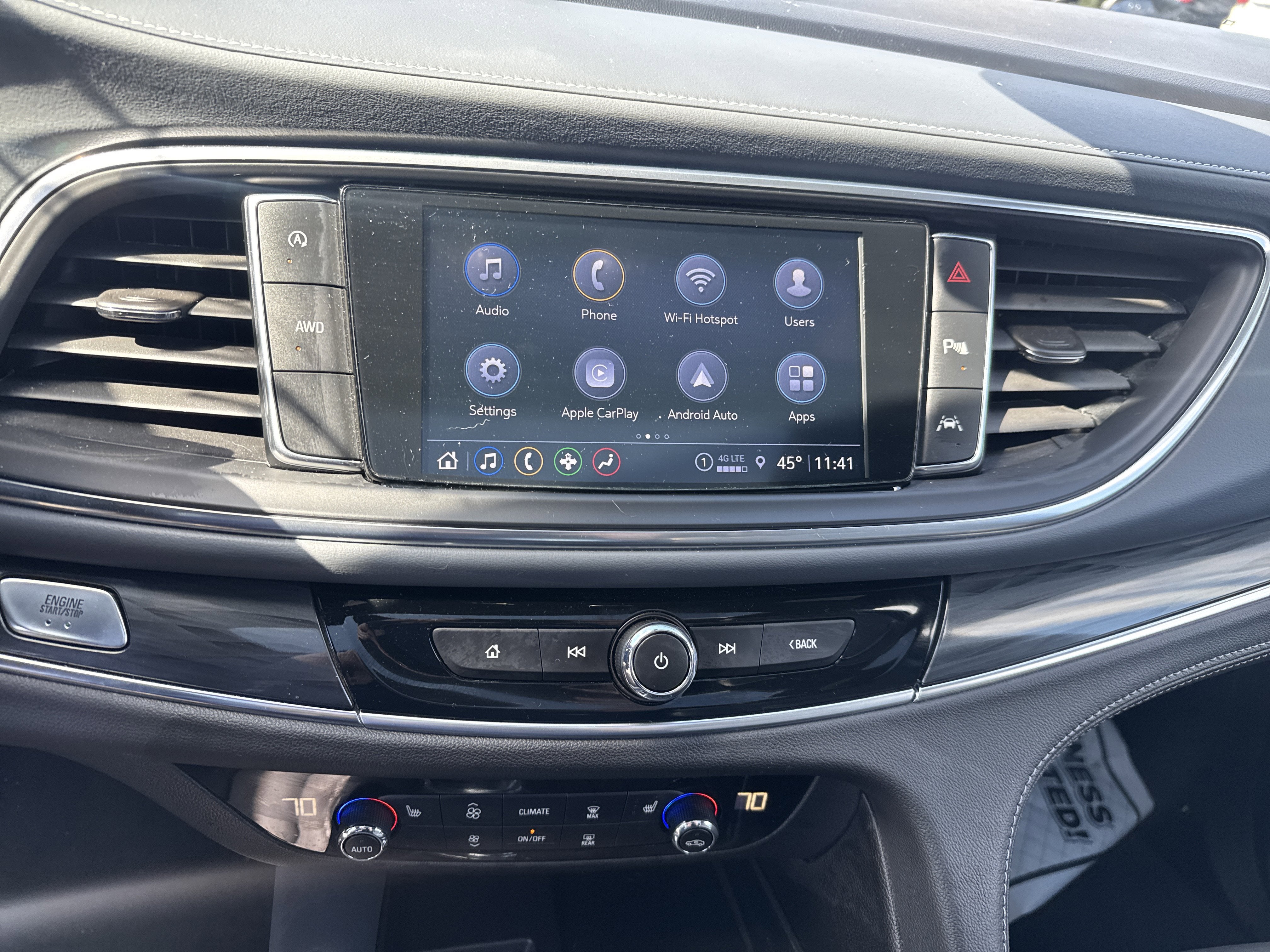 2023 Buick Enclave Essence