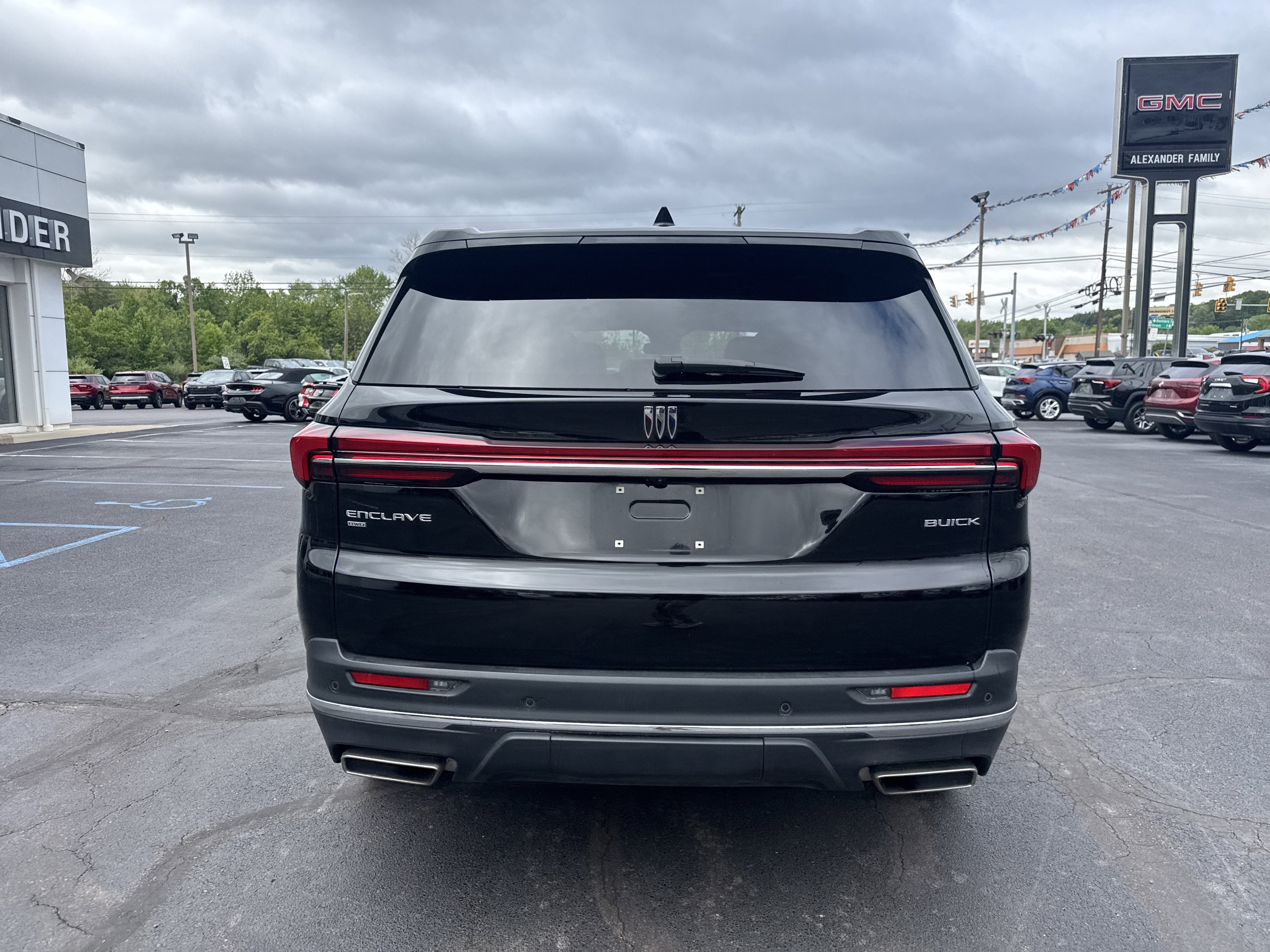 2025 Buick Enclave Preferred