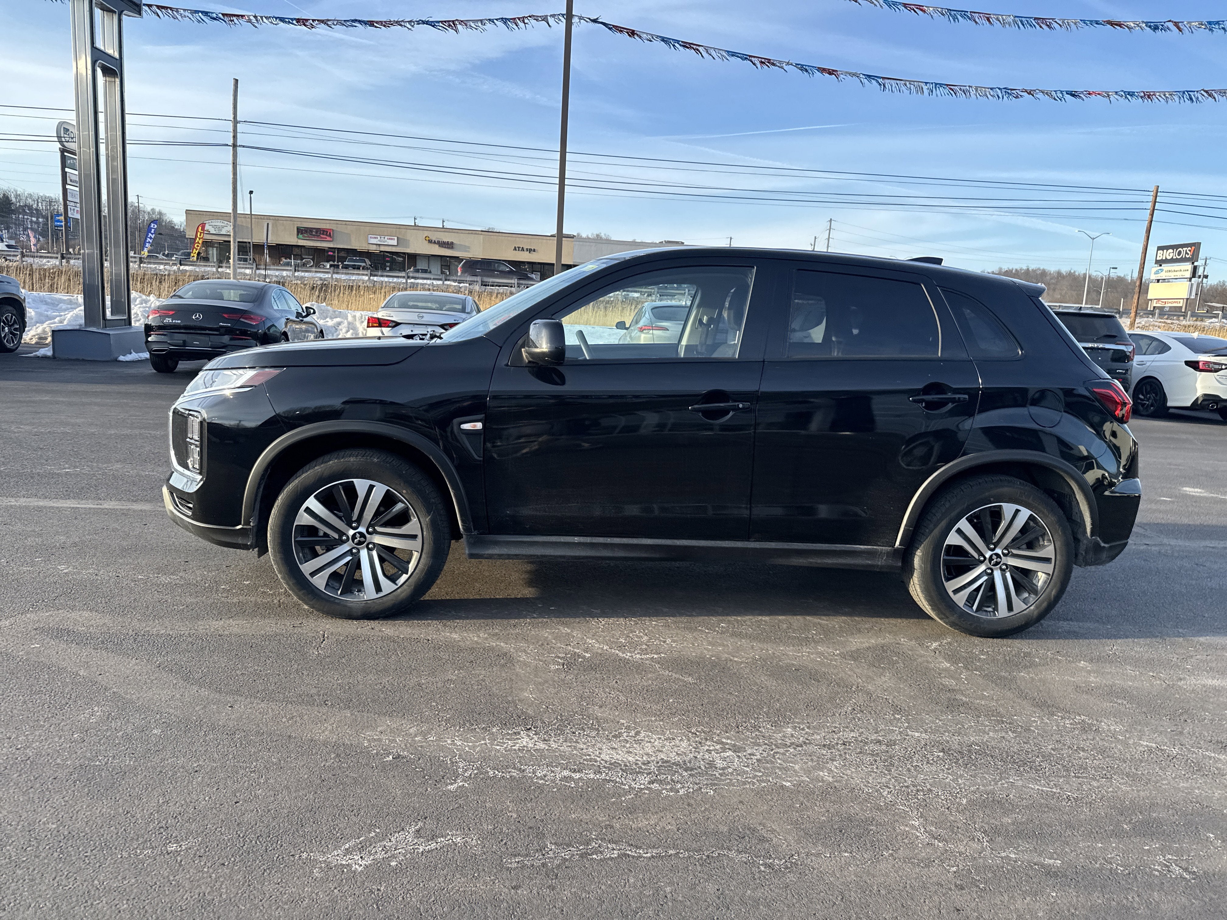 2025 Mitsubishi Outlander Sport S