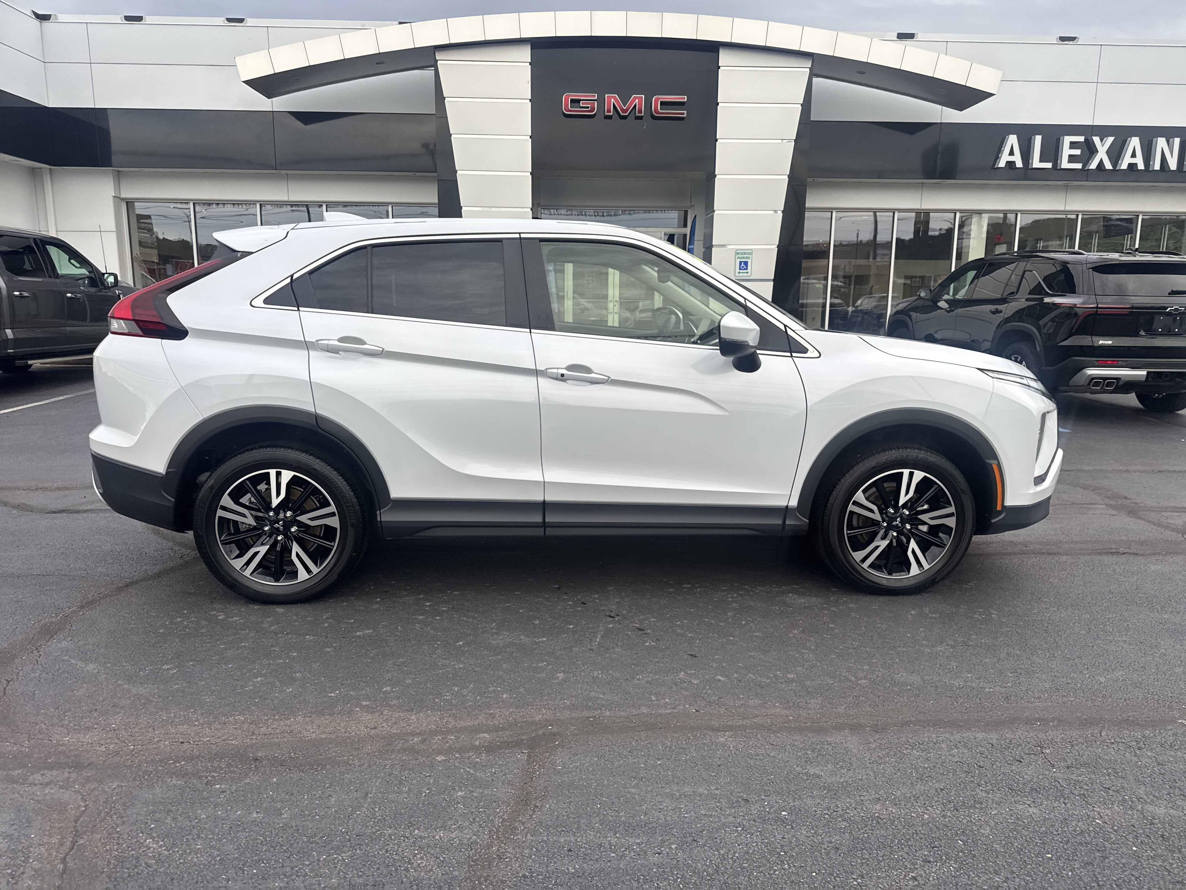 Used 2025 Mitsubishi Eclipse Cross SE with VIN JA4ATWAA7SZ032443 for sale in Bloomsburg, PA