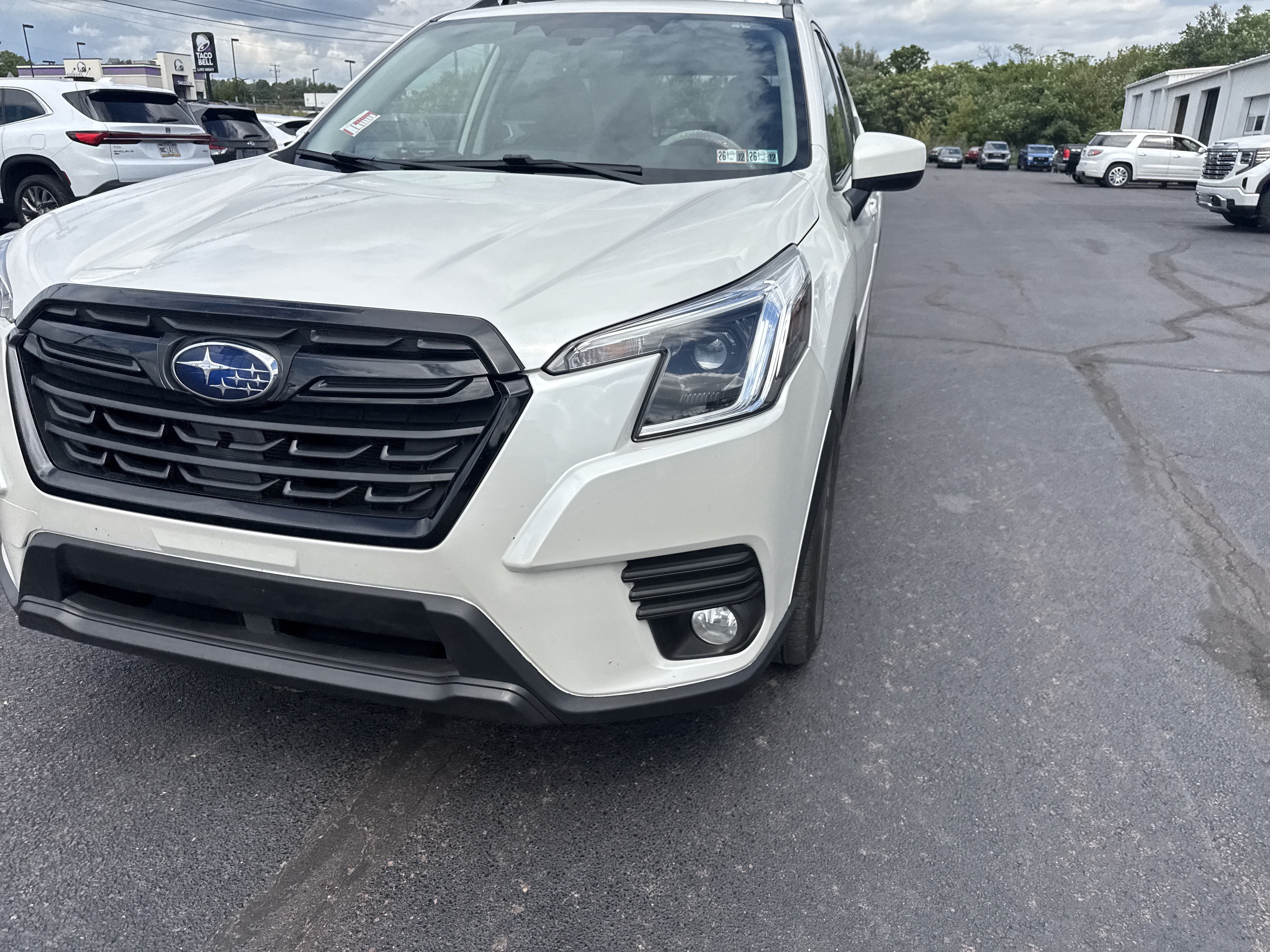 2023 Subaru Forester Premium