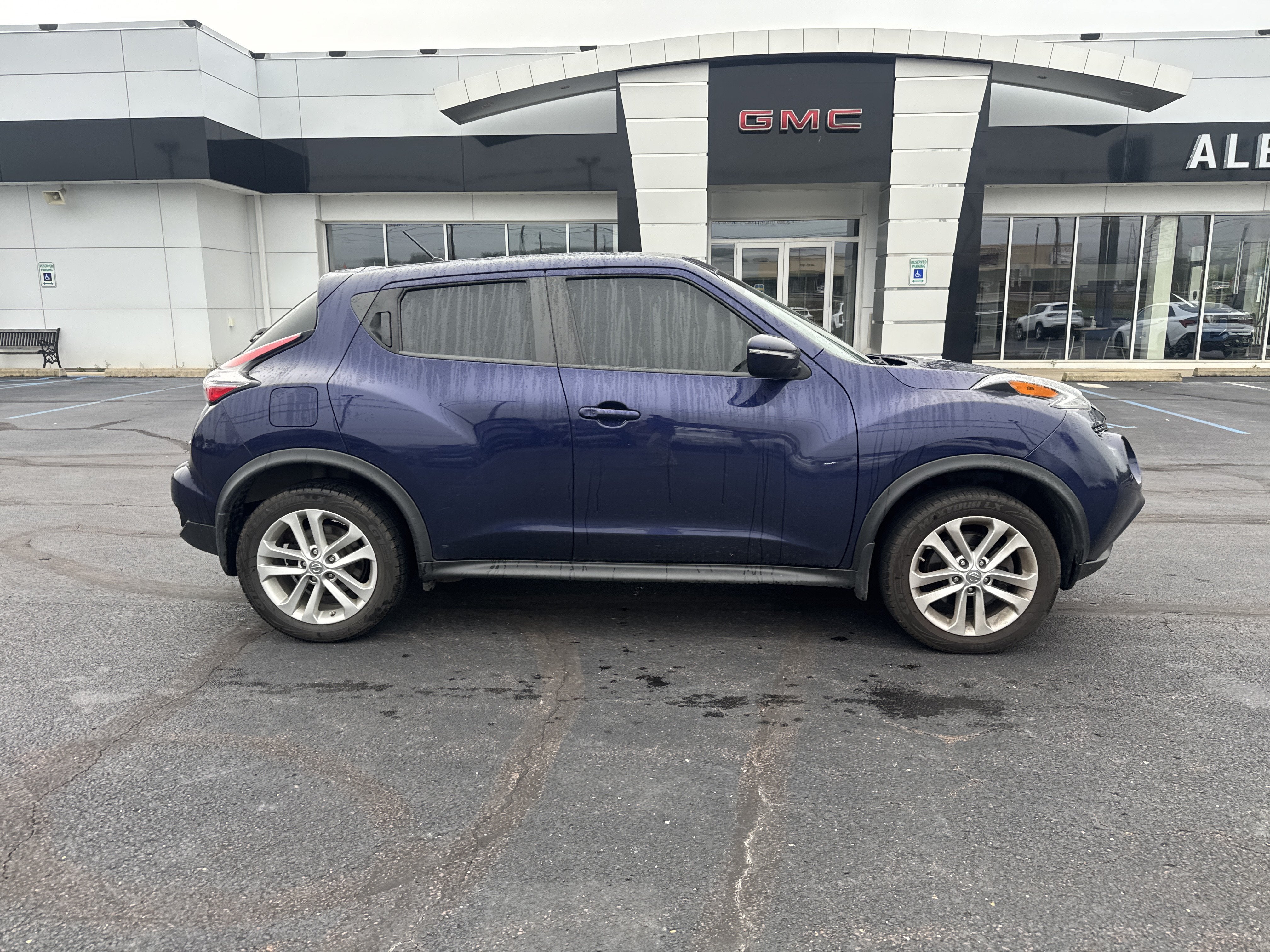 Used 2017 Nissan Juke S with VIN JN8AF5MV8HT754364 for sale in Bloomsburg, PA