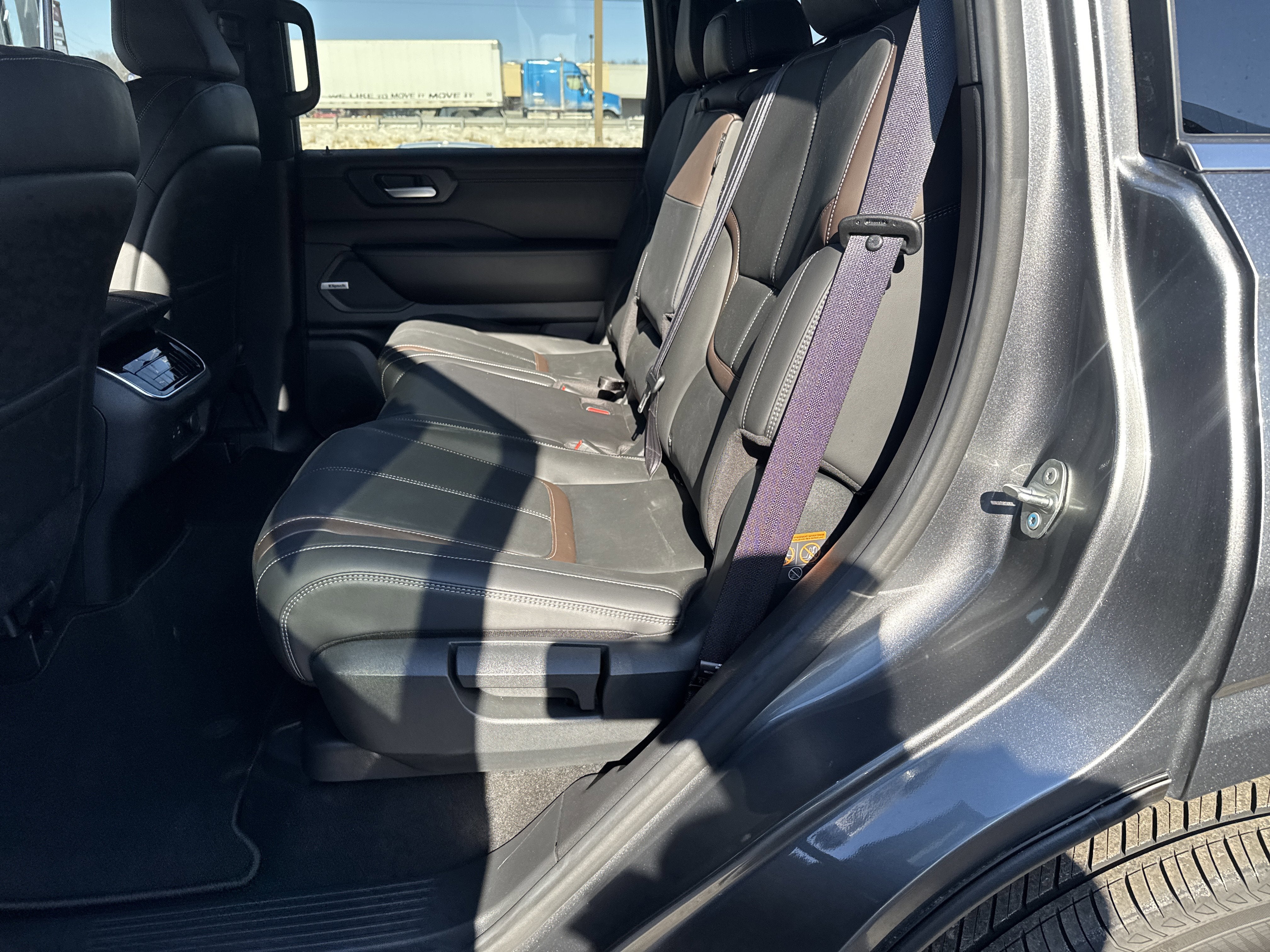 2025 Nissan Armada SL