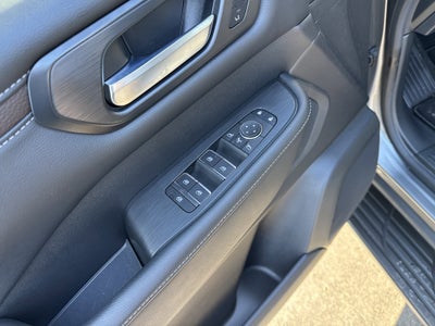 2025 Nissan Armada SL