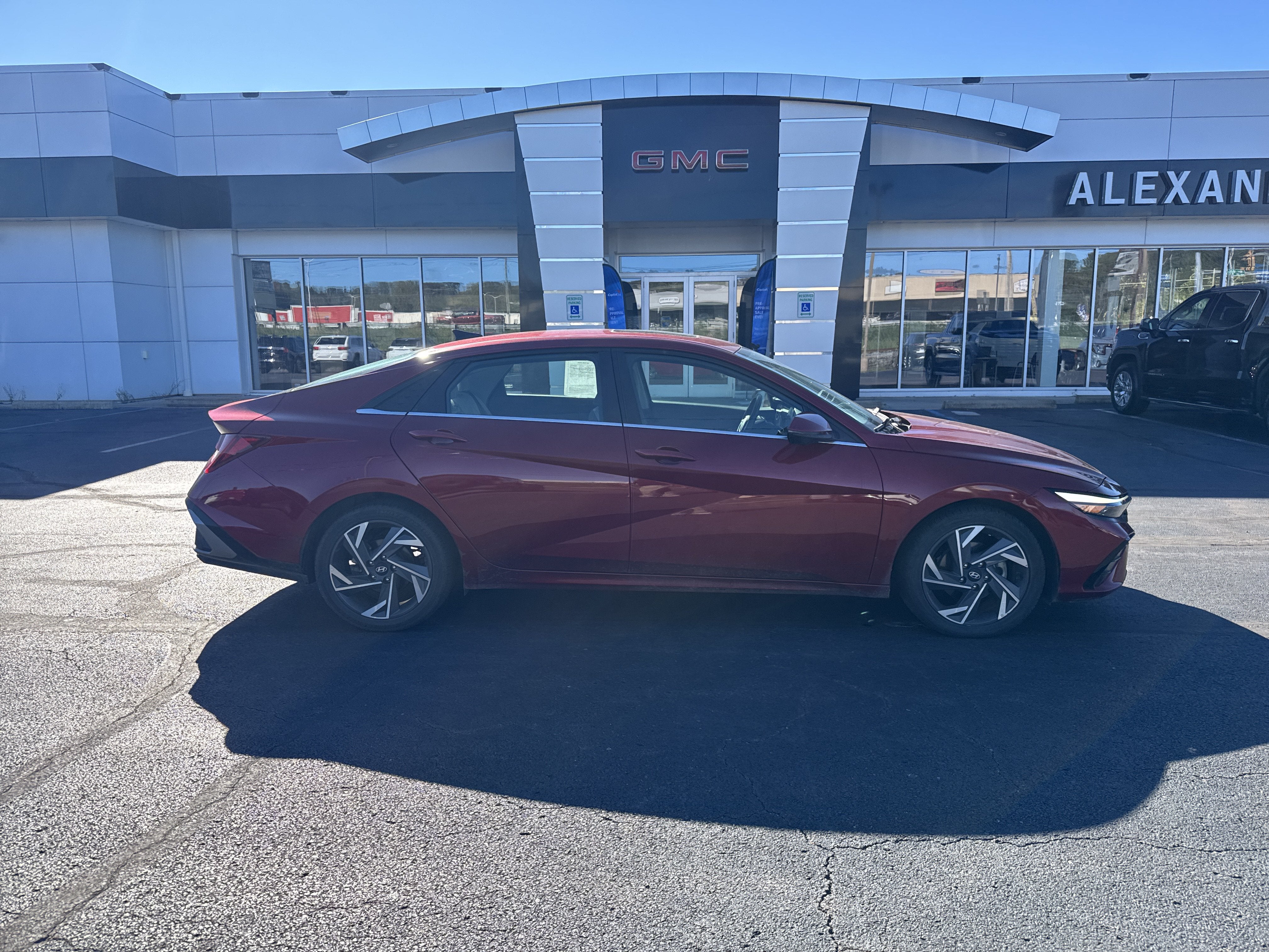 2024 Hyundai Elantra Limited