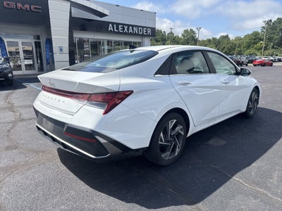 2025 Hyundai Elantra SEL Convenience