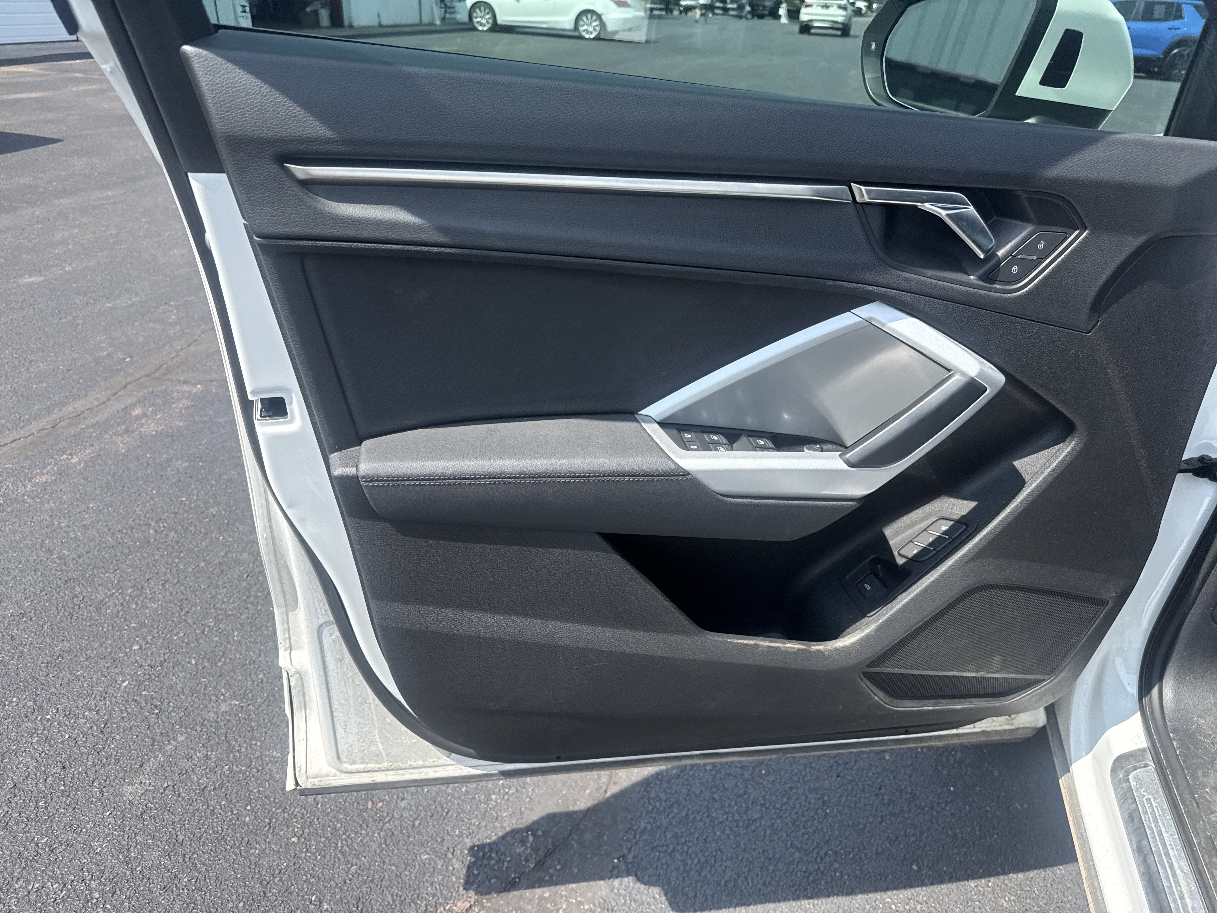 2023 Audi Q3 S line Premium