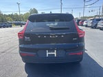 2024 Volvo XC40 Core Bright Theme