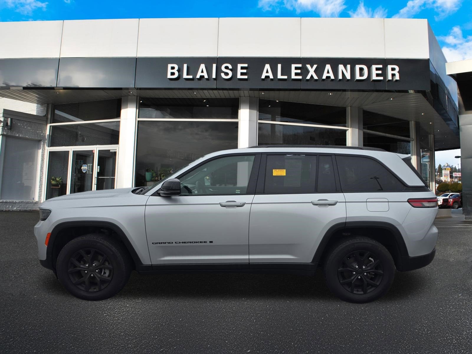 2024 Jeep Grand Cherokee Altitude