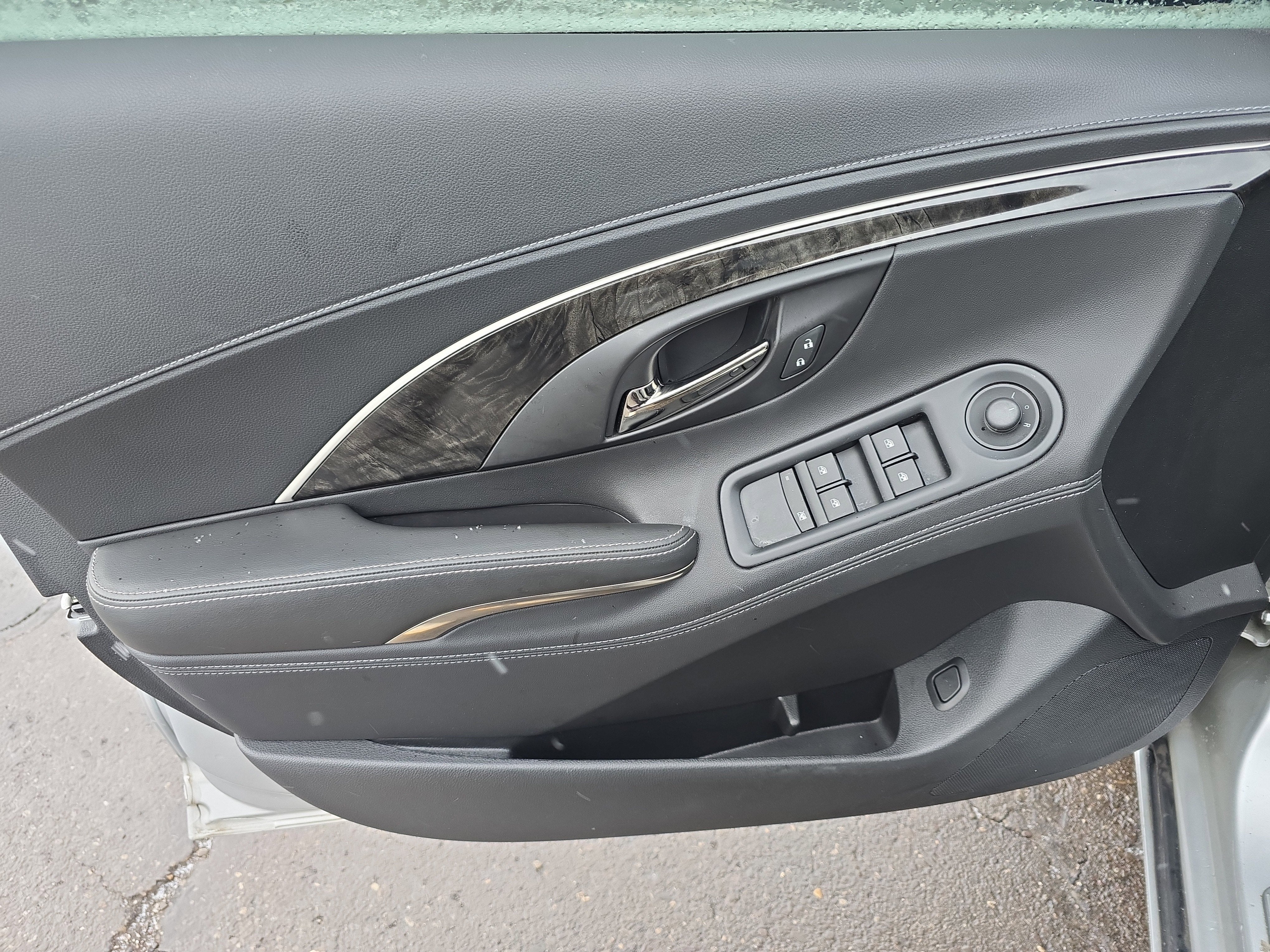 2016 Buick LaCrosse Base