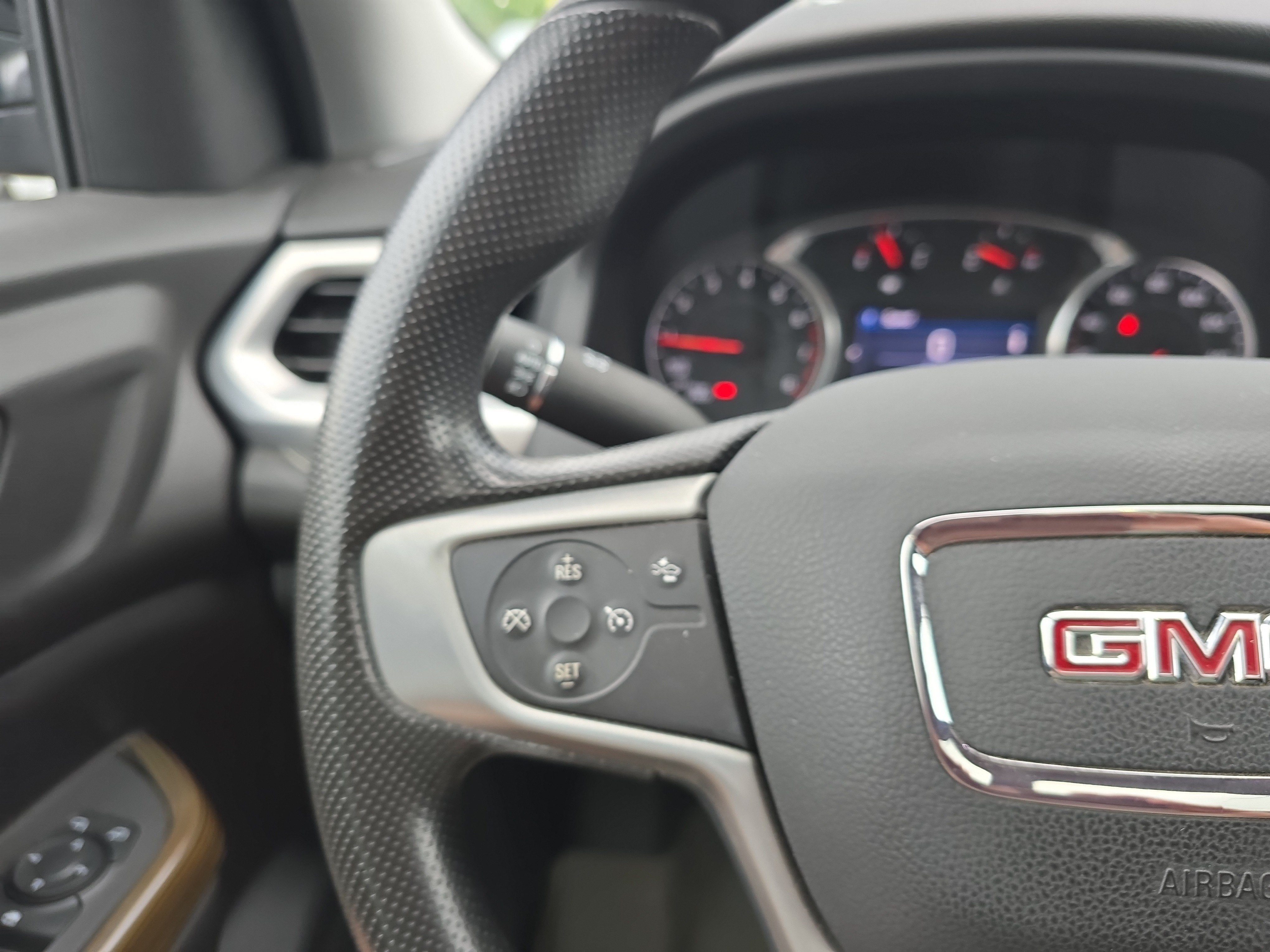 2022 GMC Acadia SLE