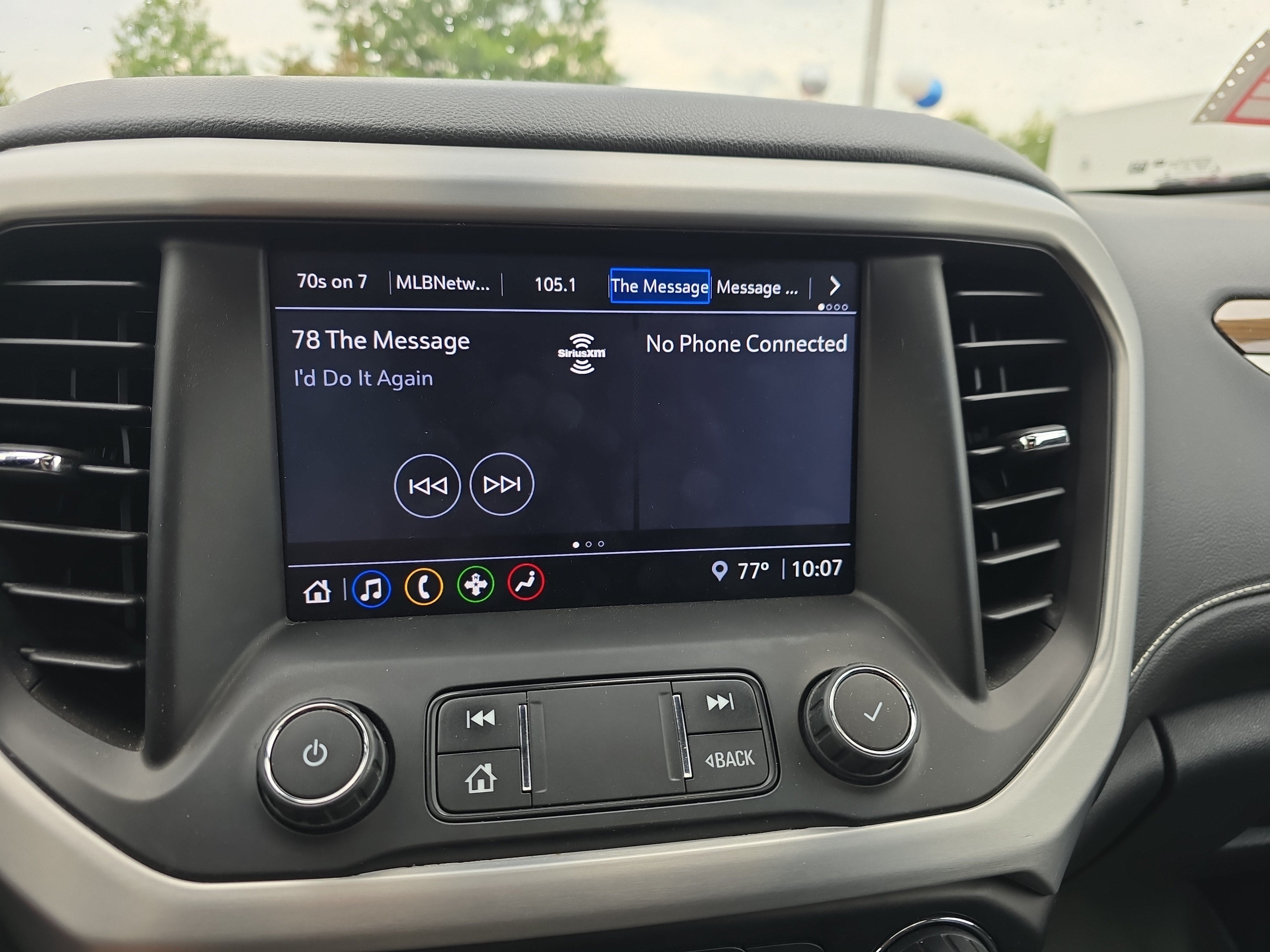 2022 GMC Acadia SLE