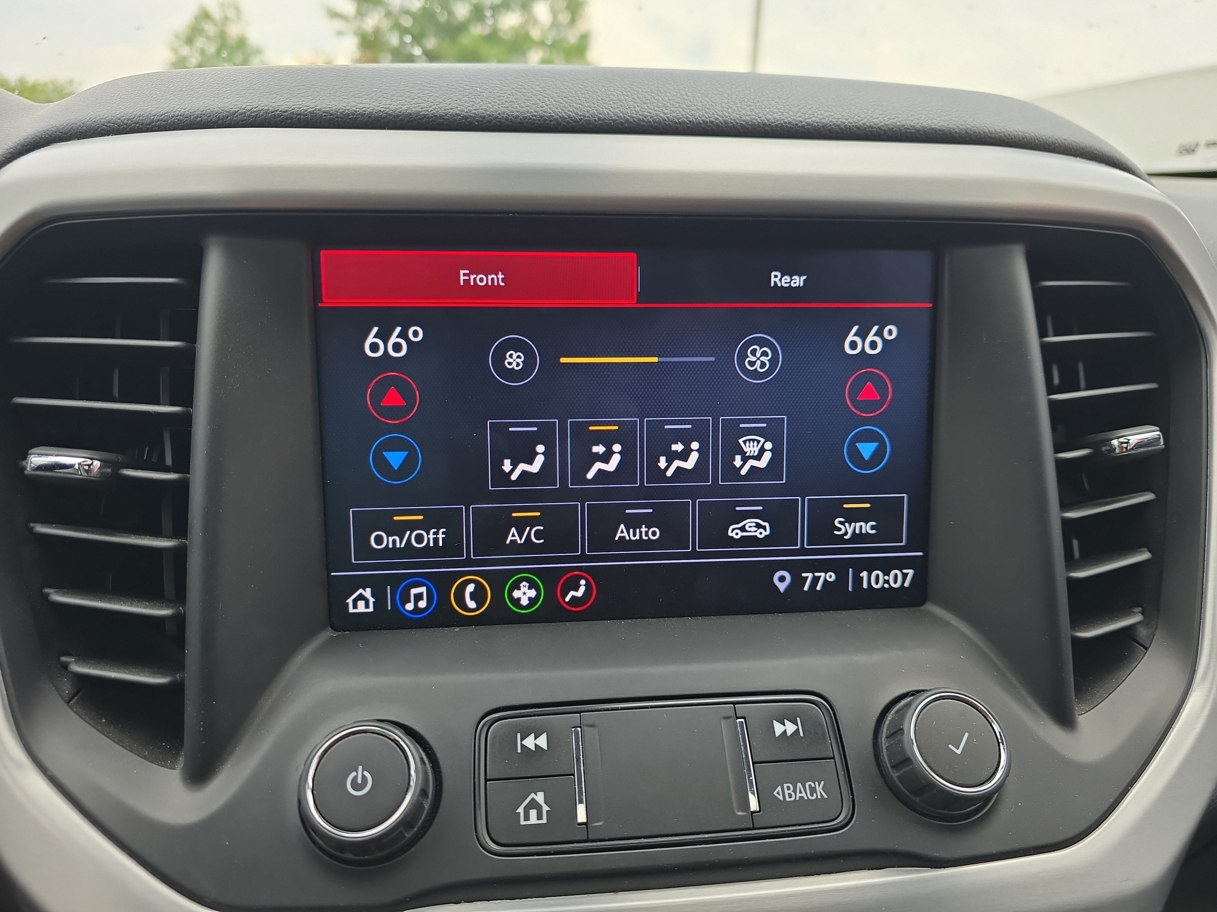 2022 GMC Acadia SLE