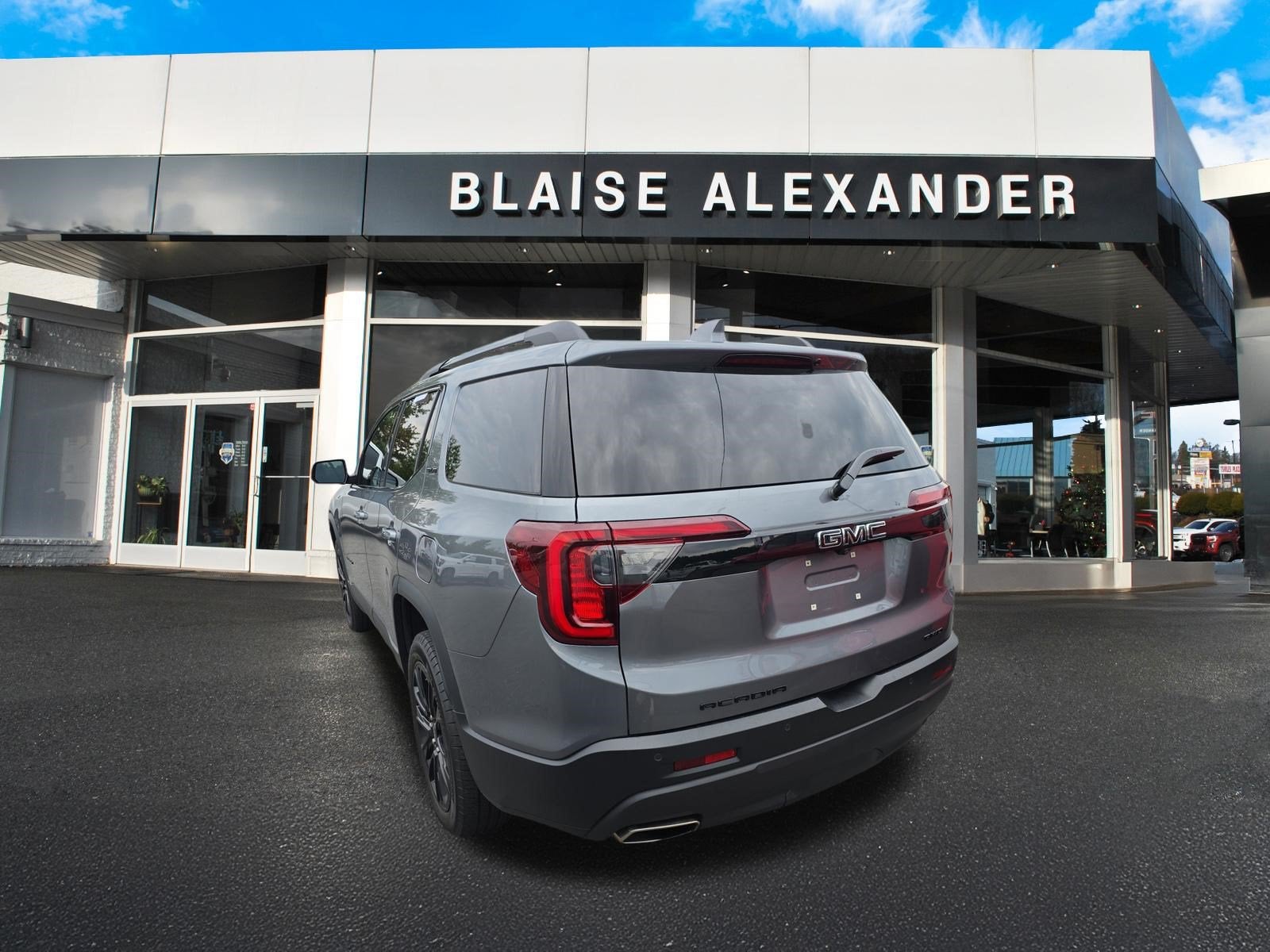 2022 GMC Acadia SLE