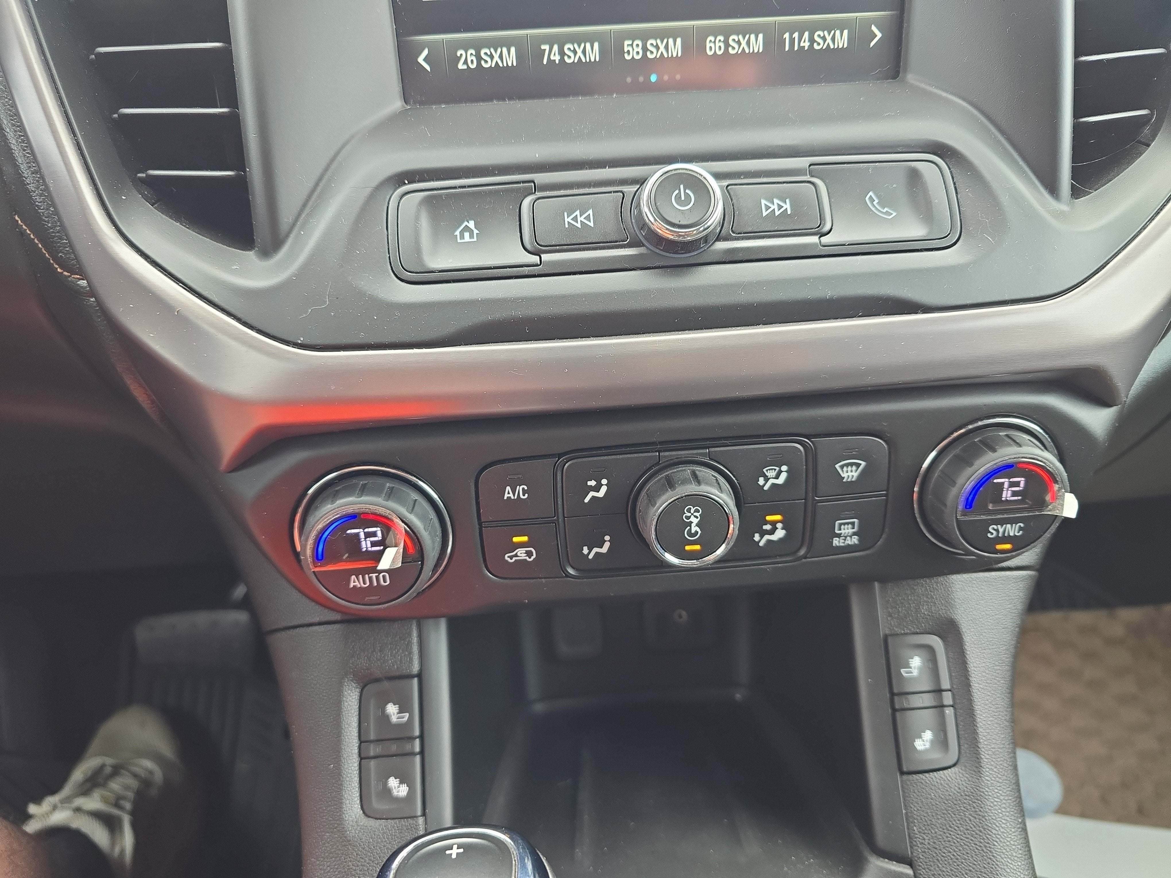 2017 GMC Acadia SLE