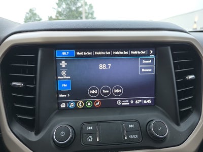 2023 GMC Acadia Denali