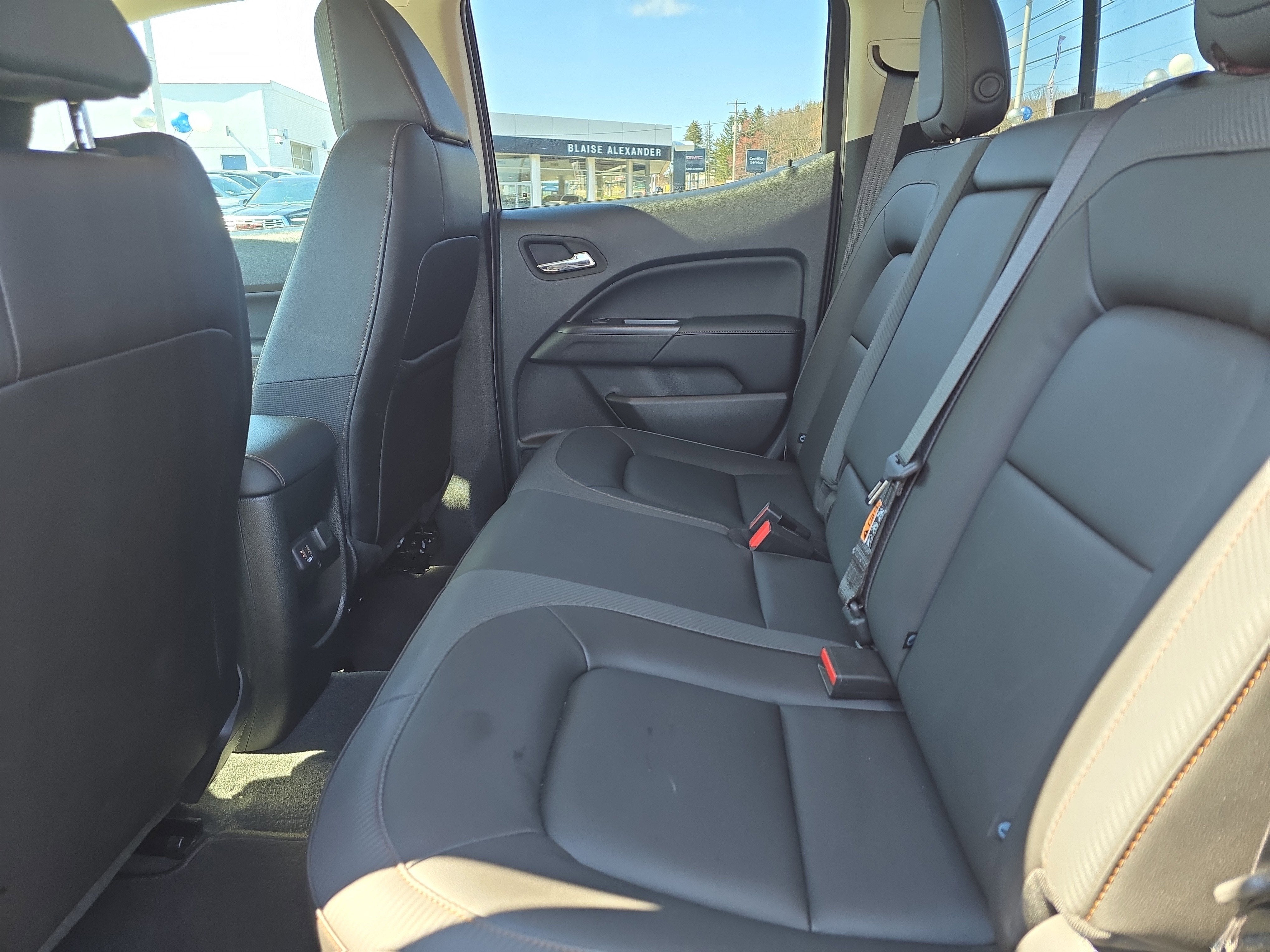 2022 GMC Canyon AT4 - Leather