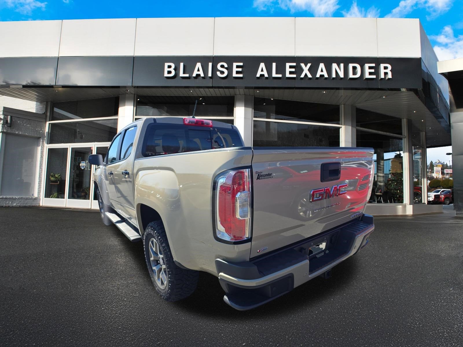 2022 GMC Canyon AT4 - Leather