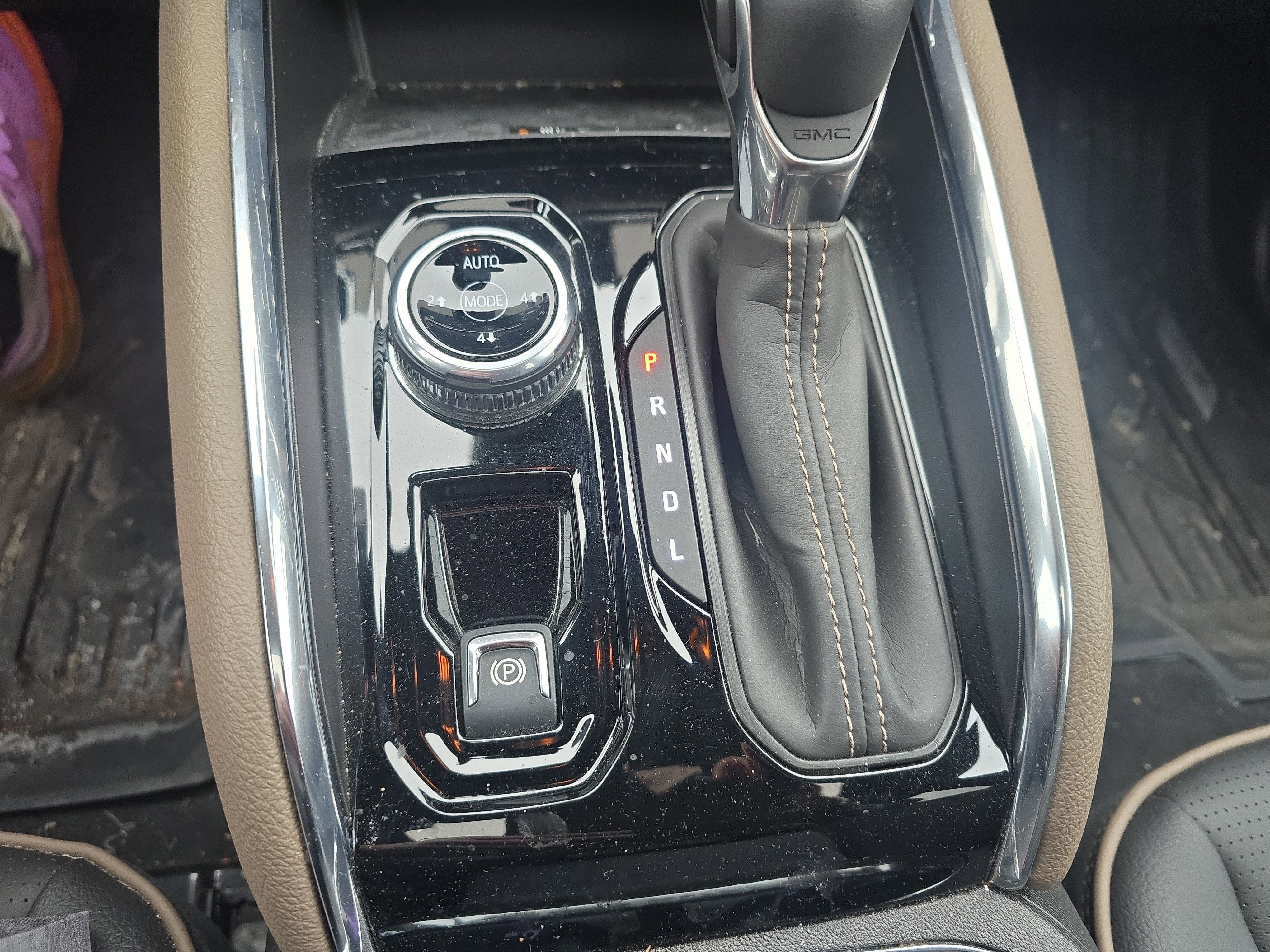 2024 GMC Canyon Denali