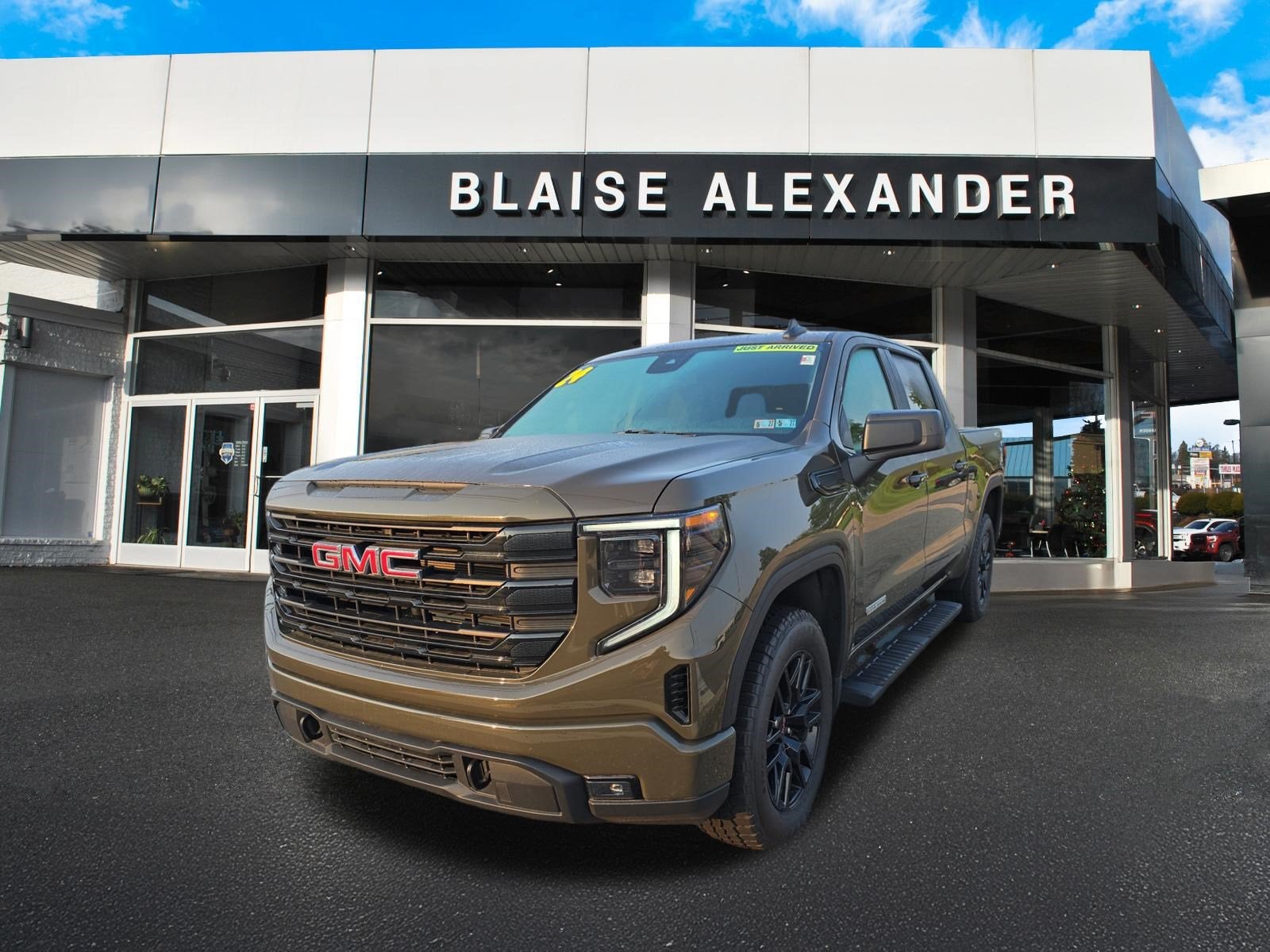 2024 GMC Sierra 1500 Elevation