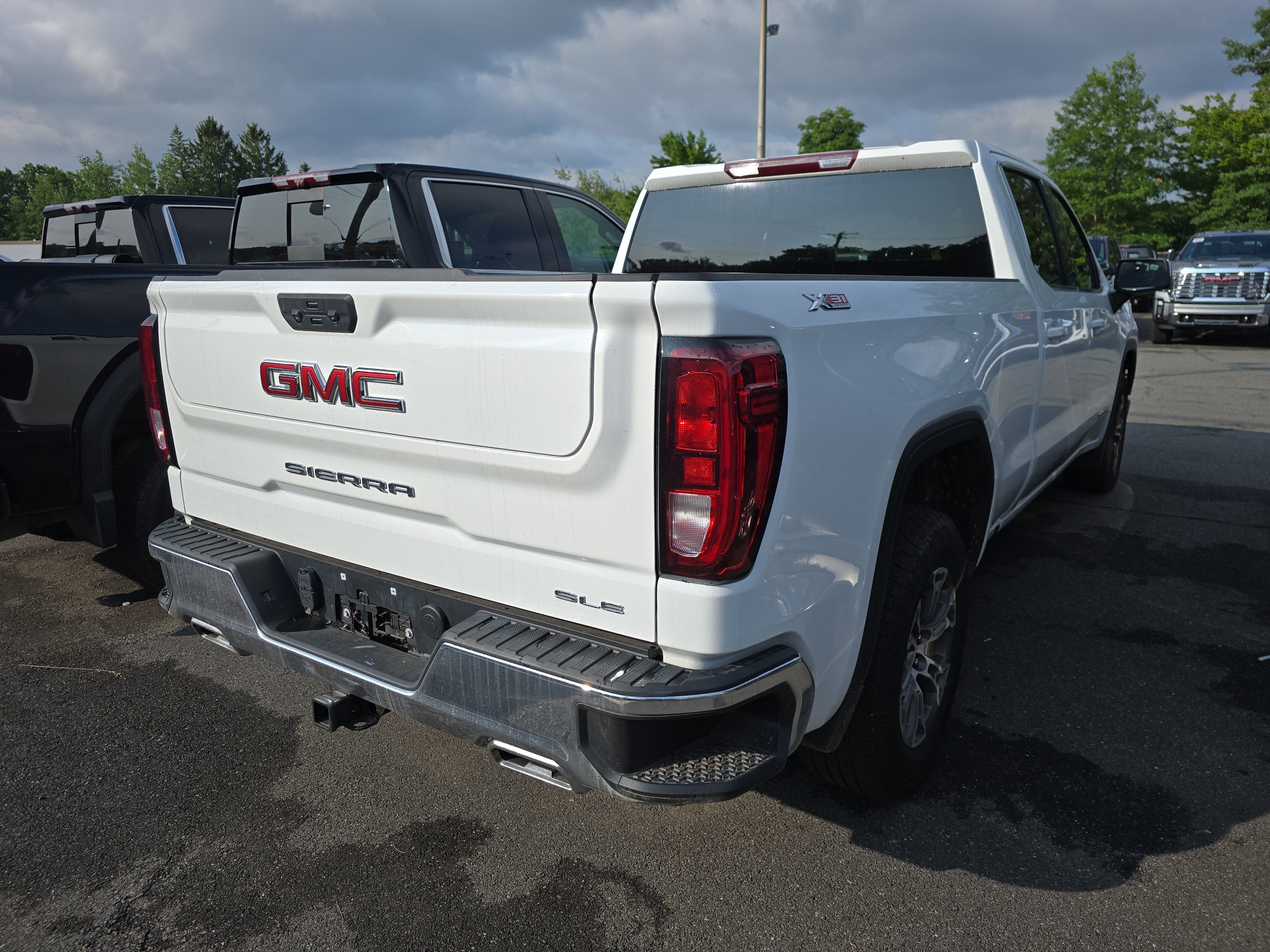 2023 GMC Sierra 1500 SLE