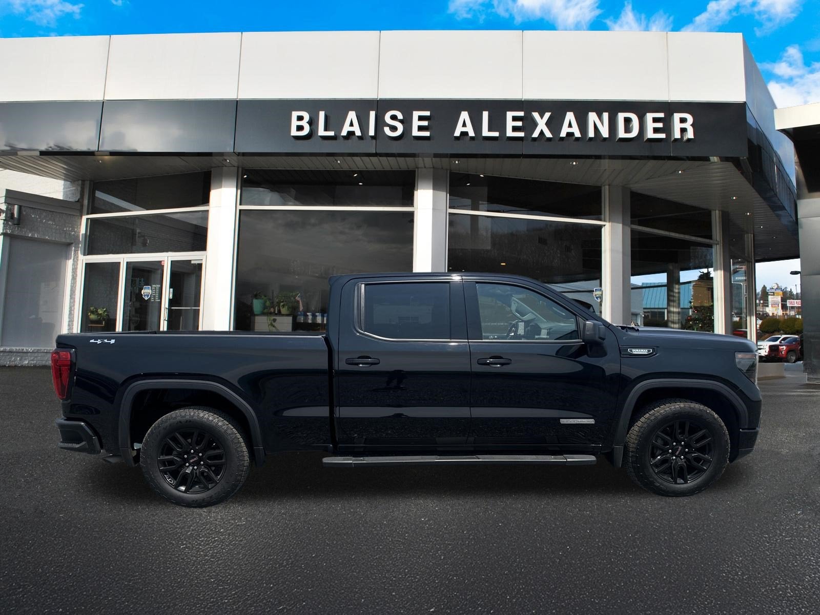 2025 GMC Sierra 1500 Elevation