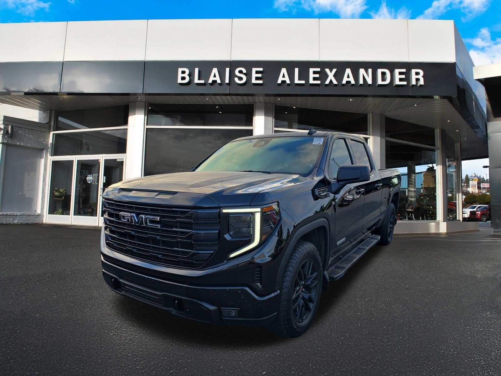 2024 GMC Sierra 1500 Elevation