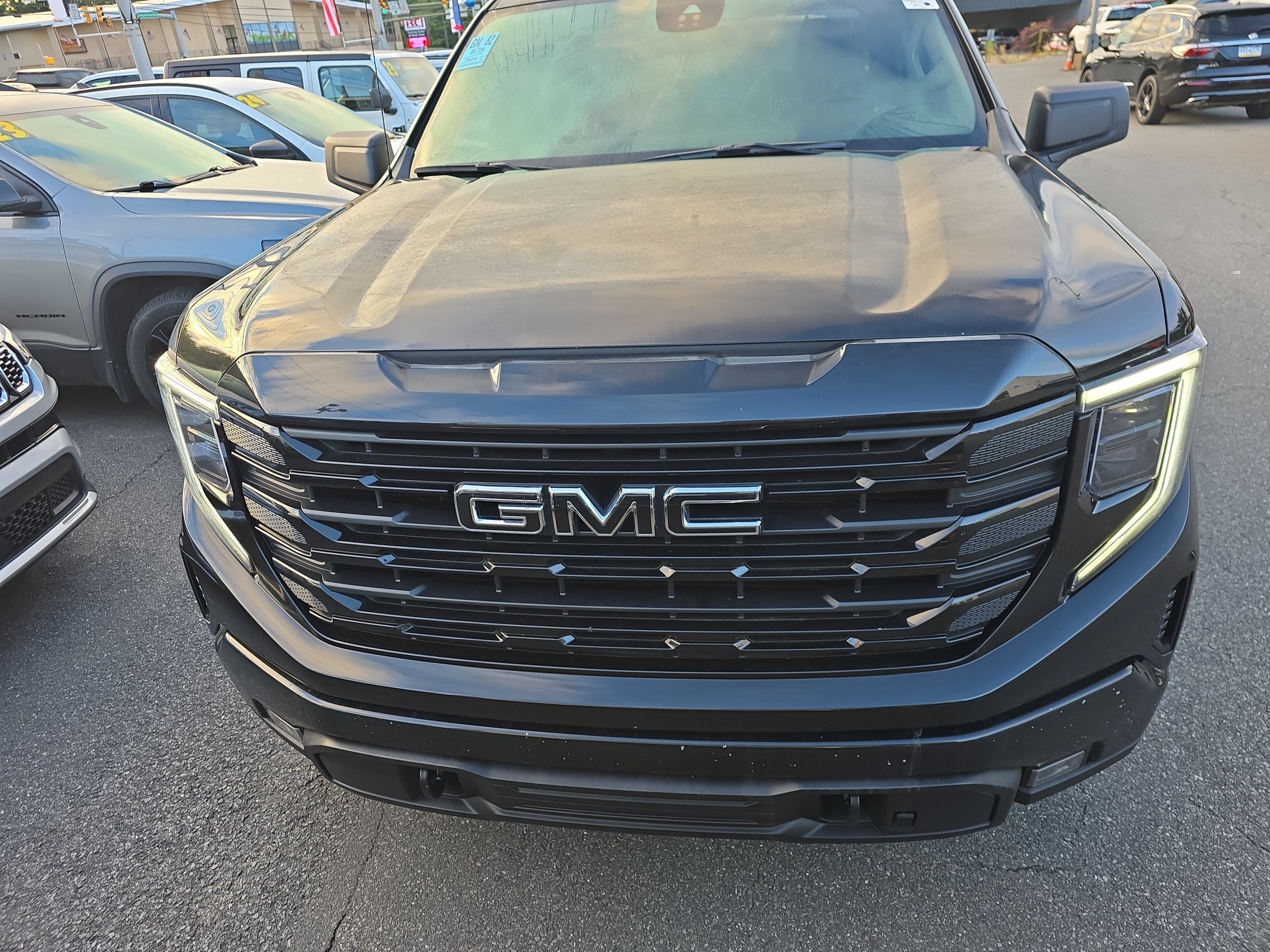 2024 GMC Sierra 1500 Elevation